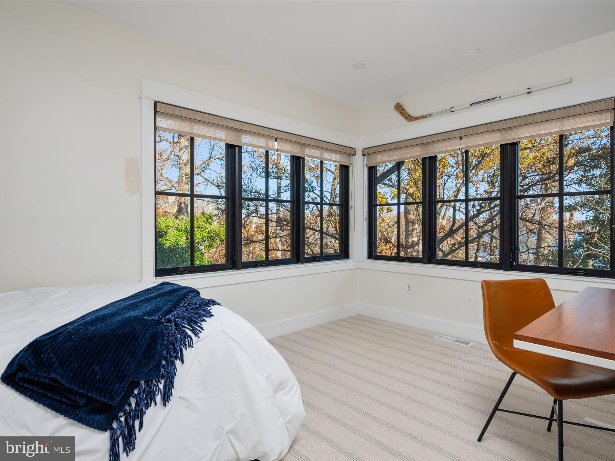 DOWNS ON THE SEVERN - Residential