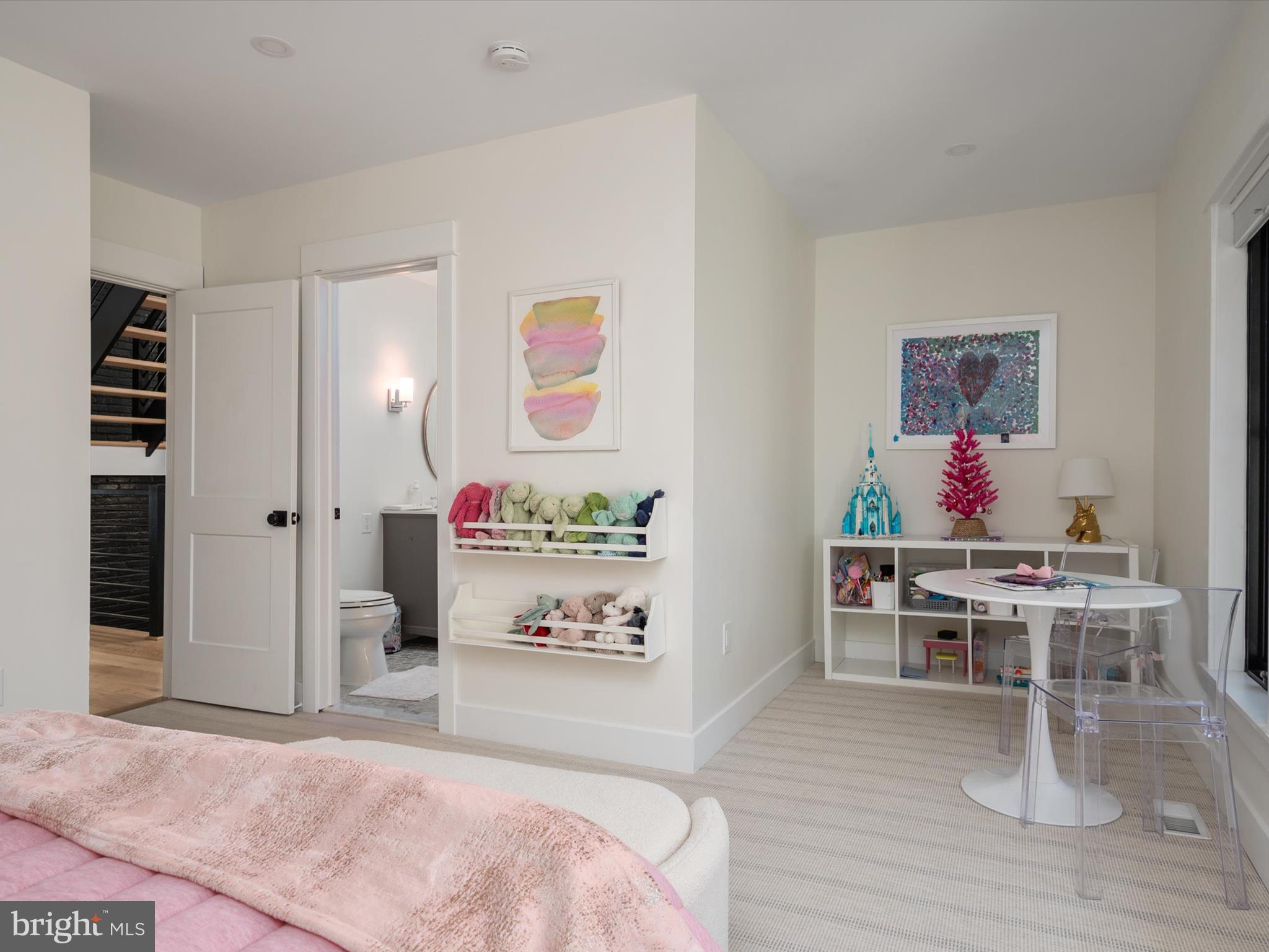 DOWNS ON THE SEVERN - Residential