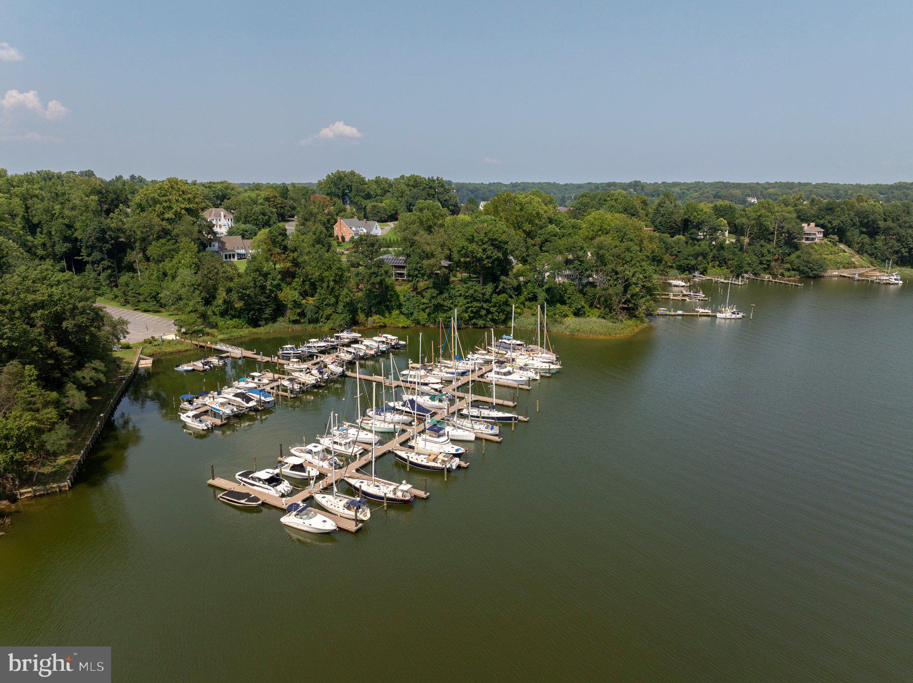 DOWNS ON THE SEVERN - Residential