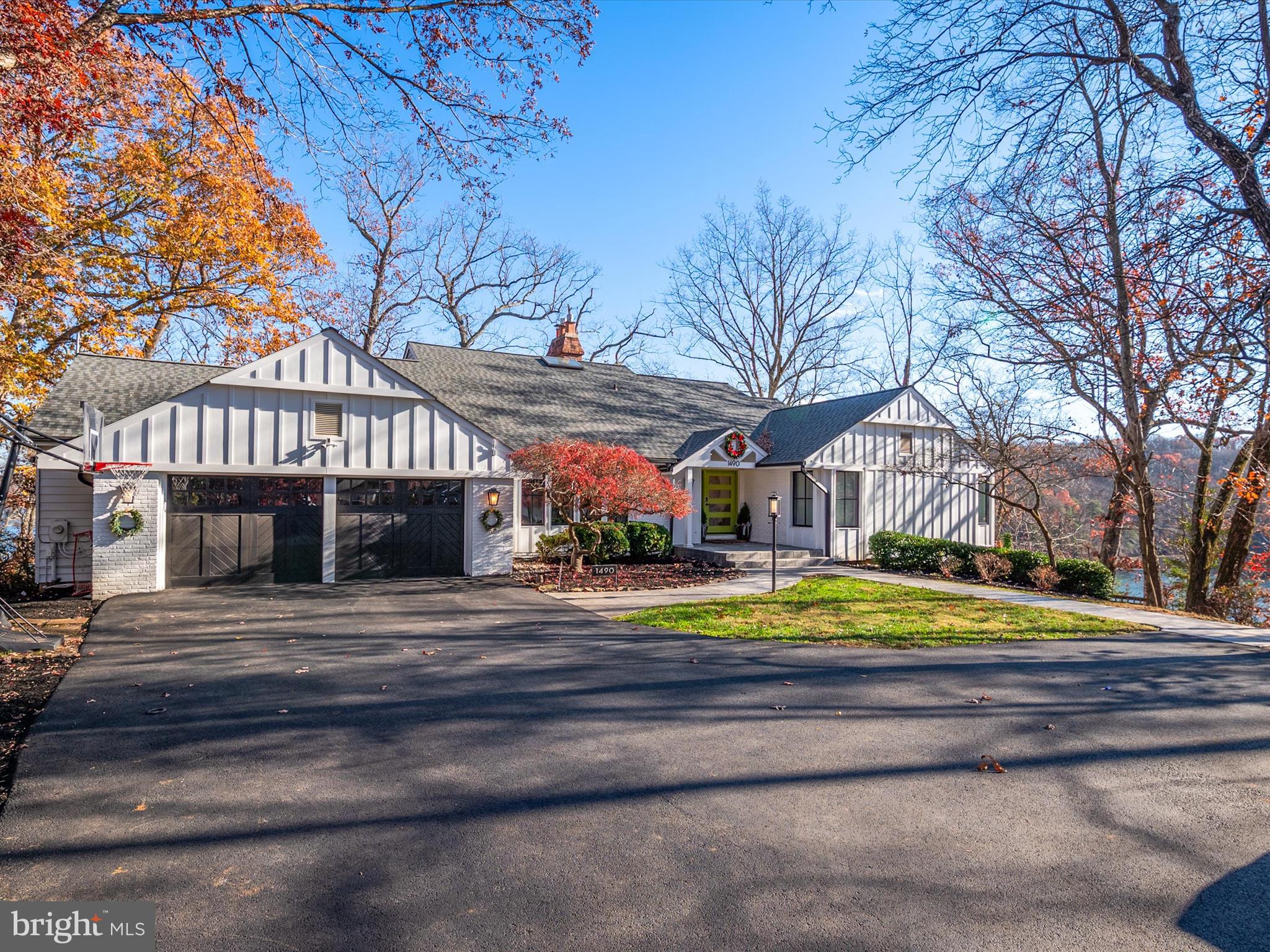 DOWNS ON THE SEVERN - Residential