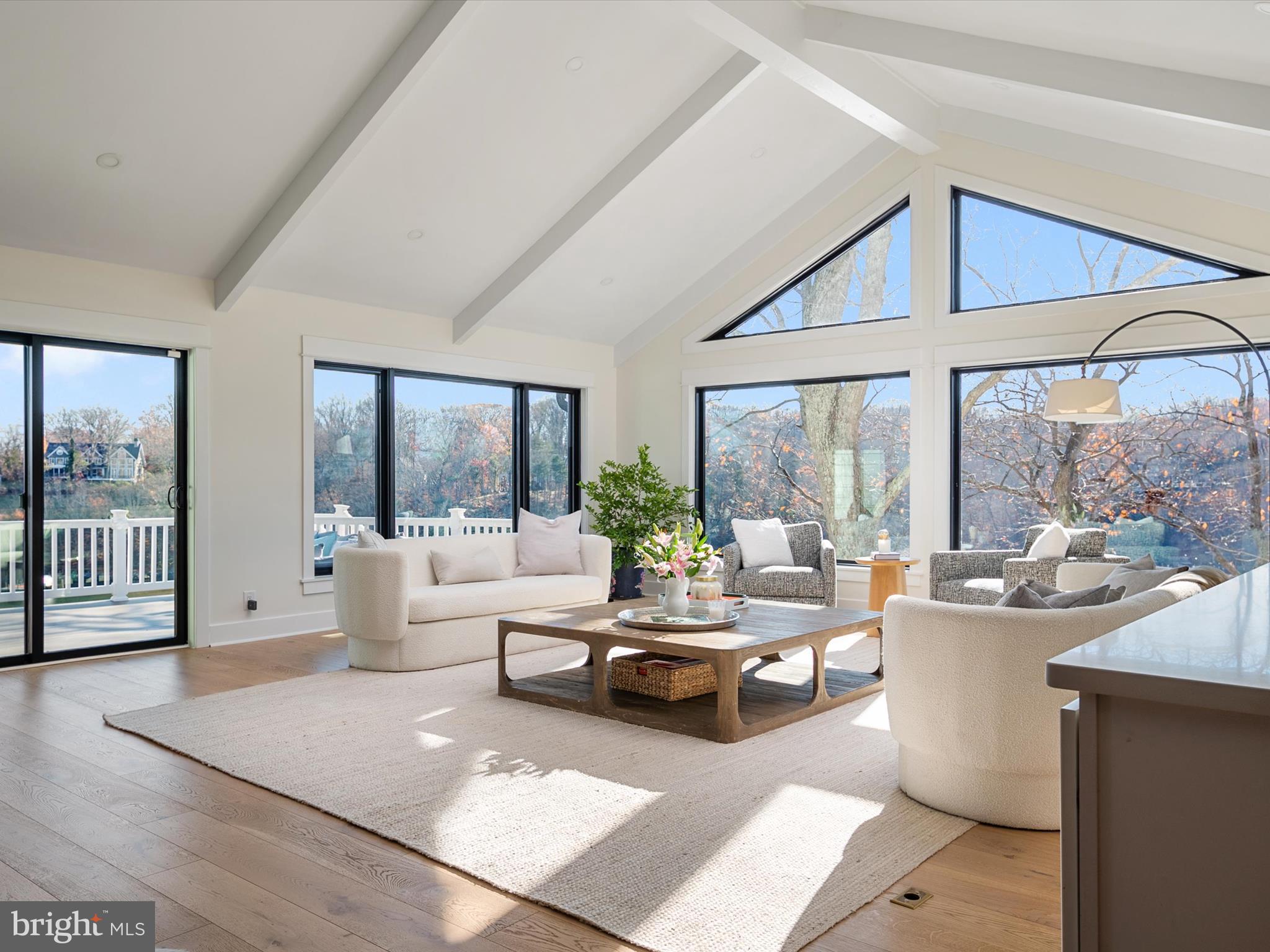 DOWNS ON THE SEVERN - Residential