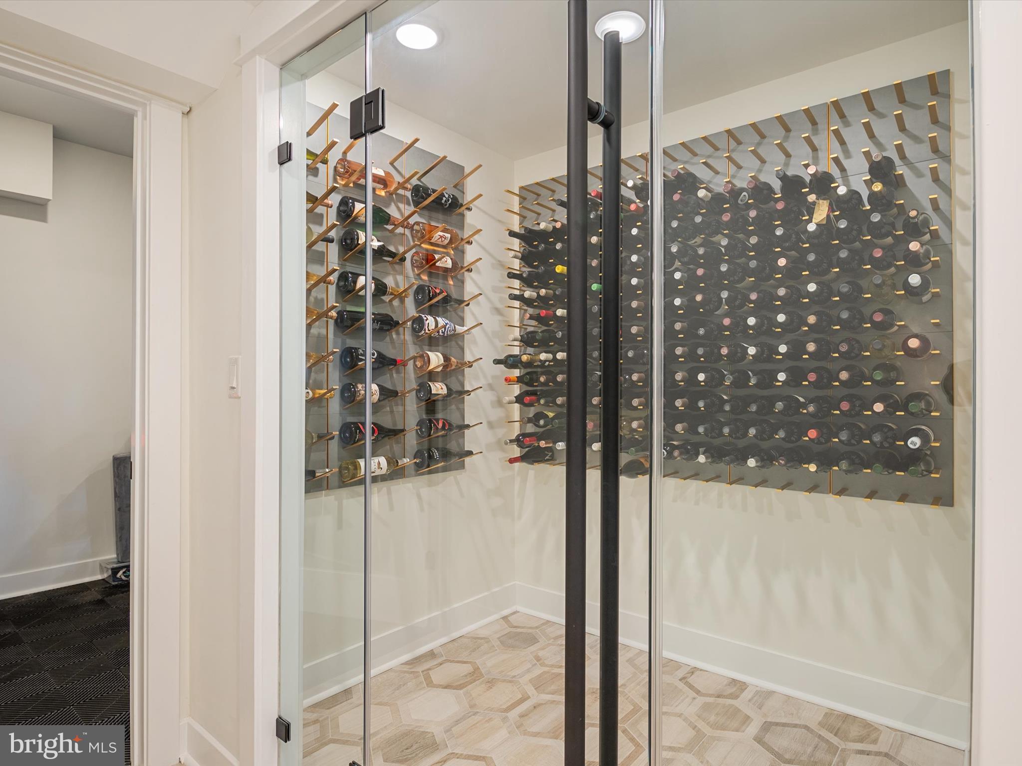 DOWNS ON THE SEVERN - Residential