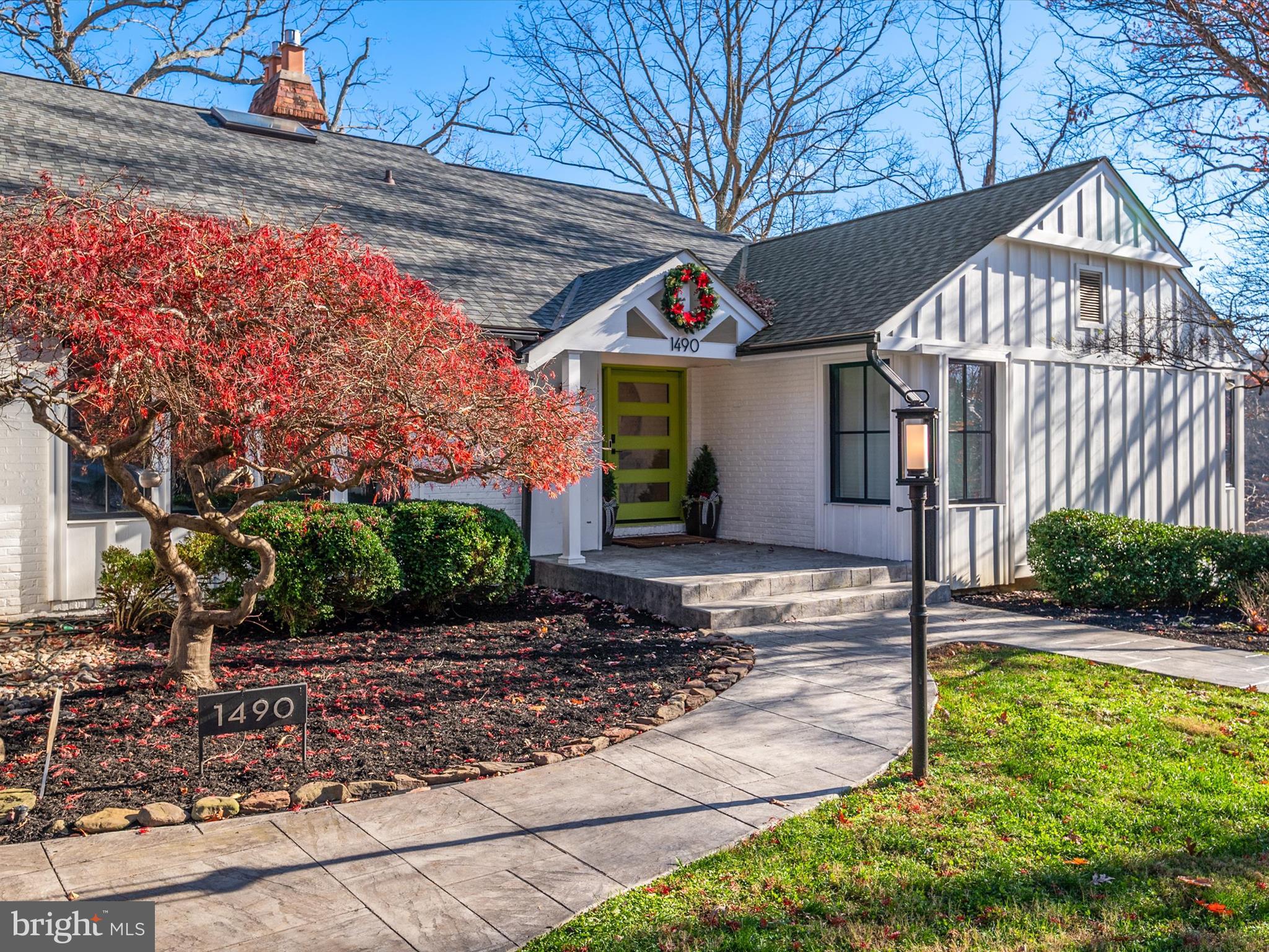 DOWNS ON THE SEVERN - Residential