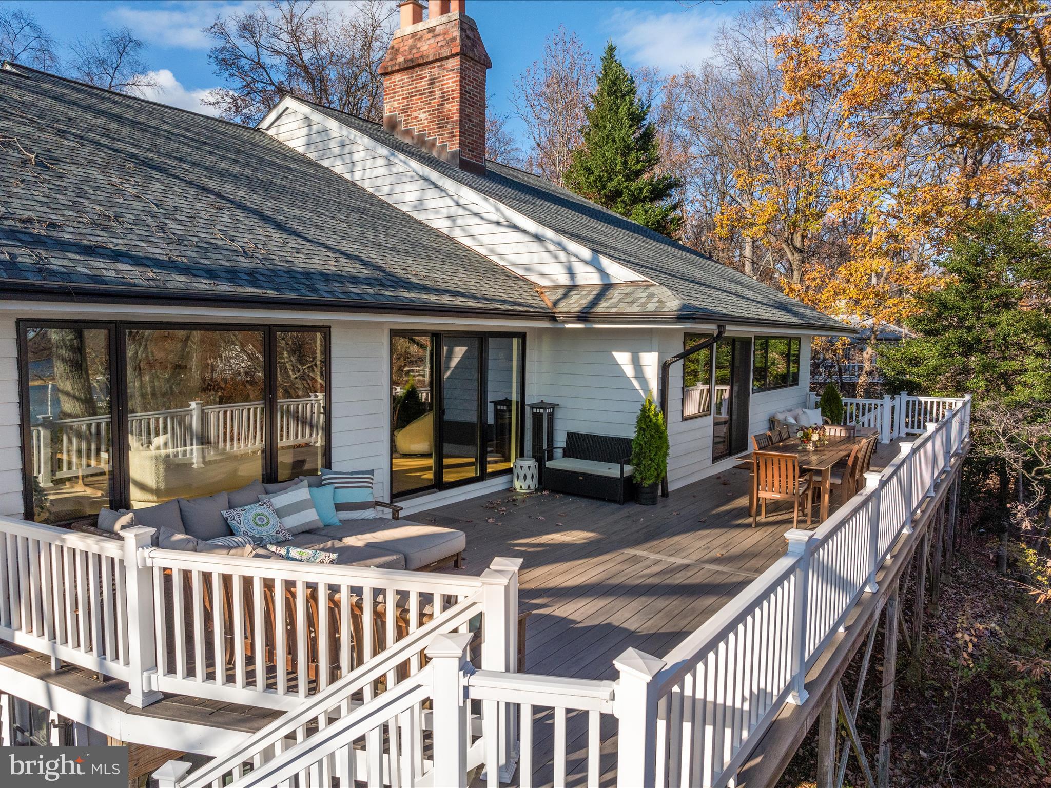 DOWNS ON THE SEVERN - Residential