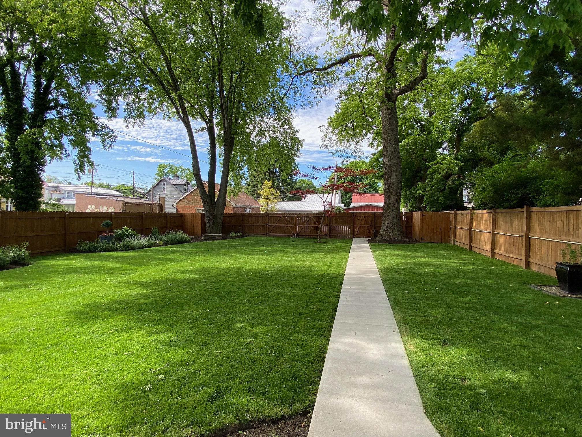 CORPORATION OF SHEPHERDSTOWN - Residential Lease