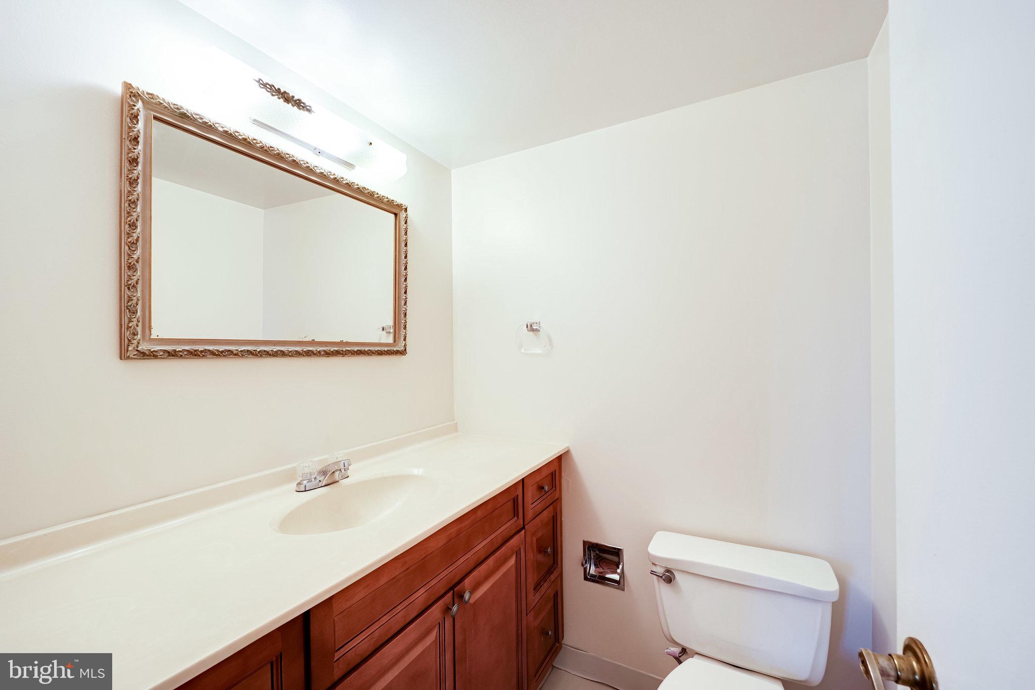 WATERGATE AT LANDMARK - Residential