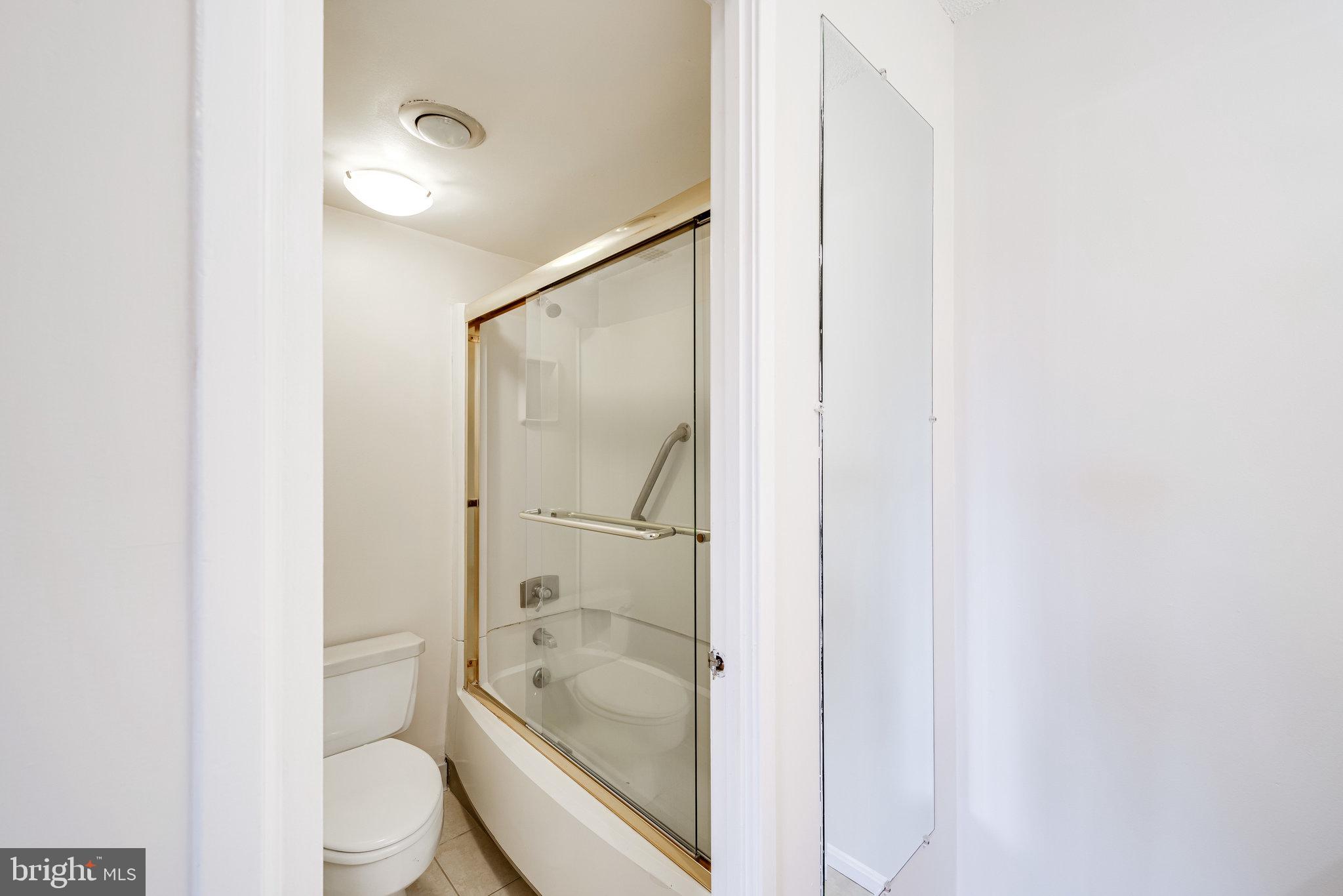 WATERGATE AT LANDMARK - Residential