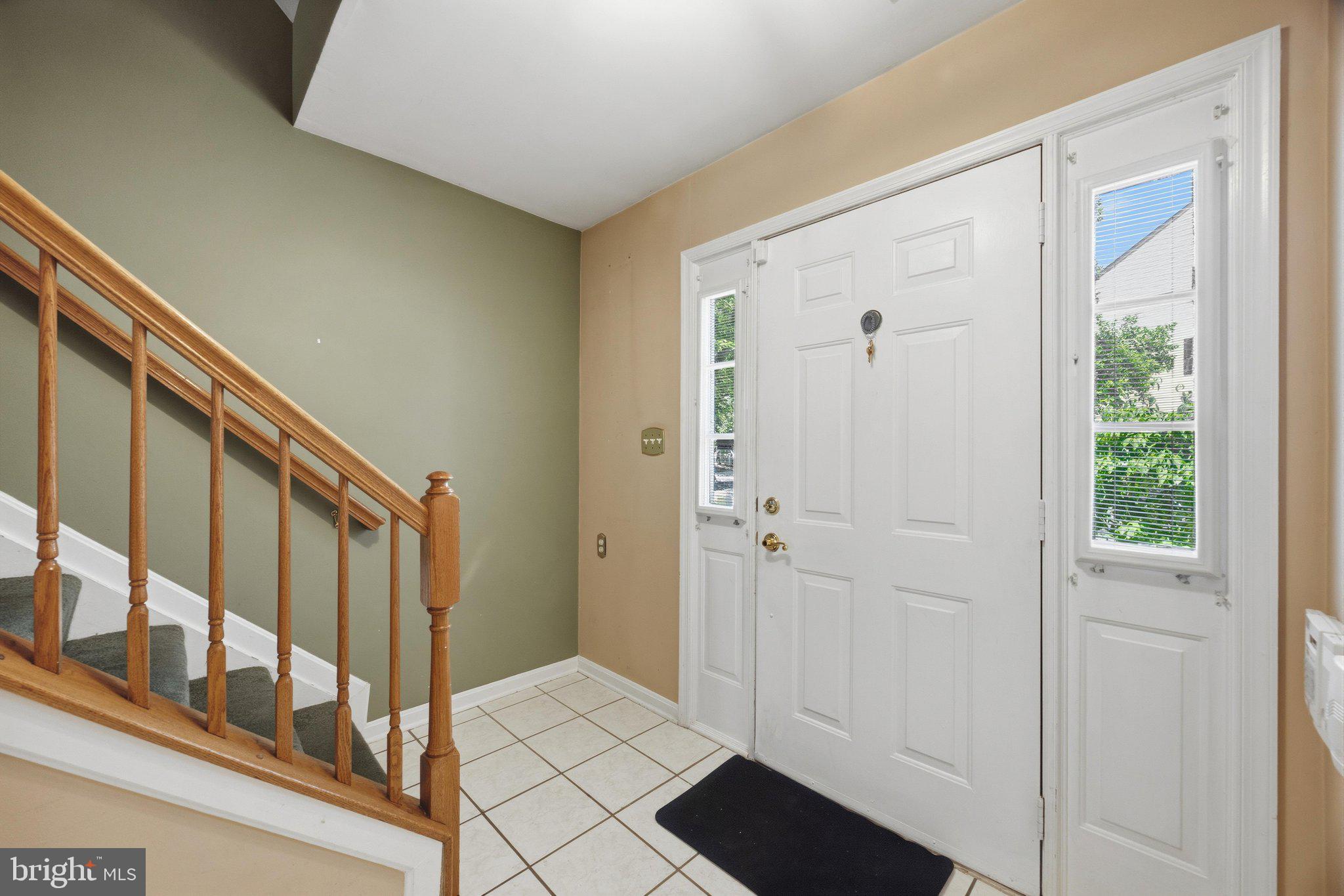 721 MASHIE COURT