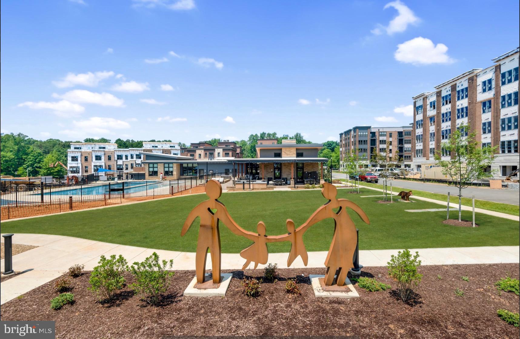 TOWER OAKS - Residential Lease