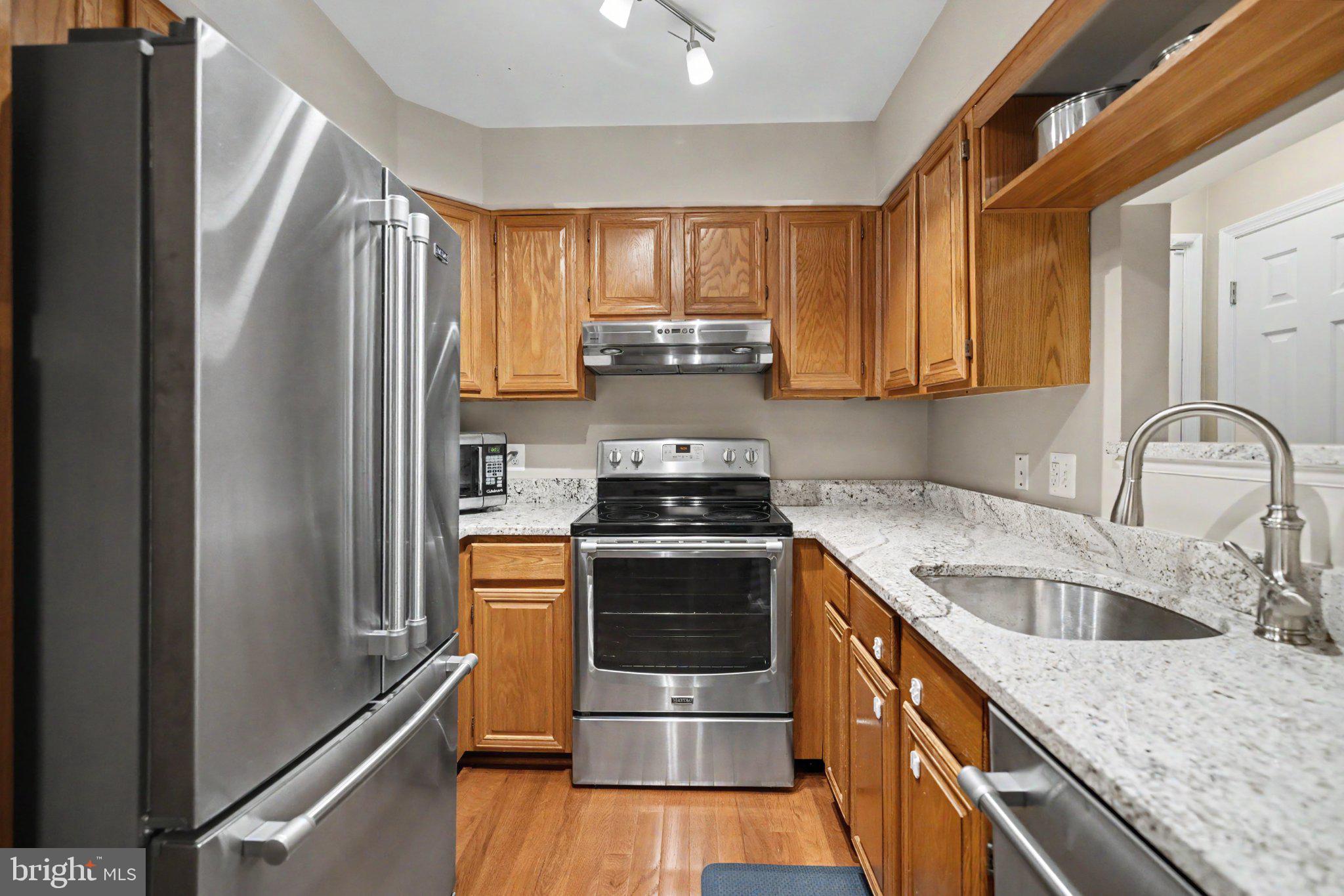 11717 KARBON HILL COURT 712B