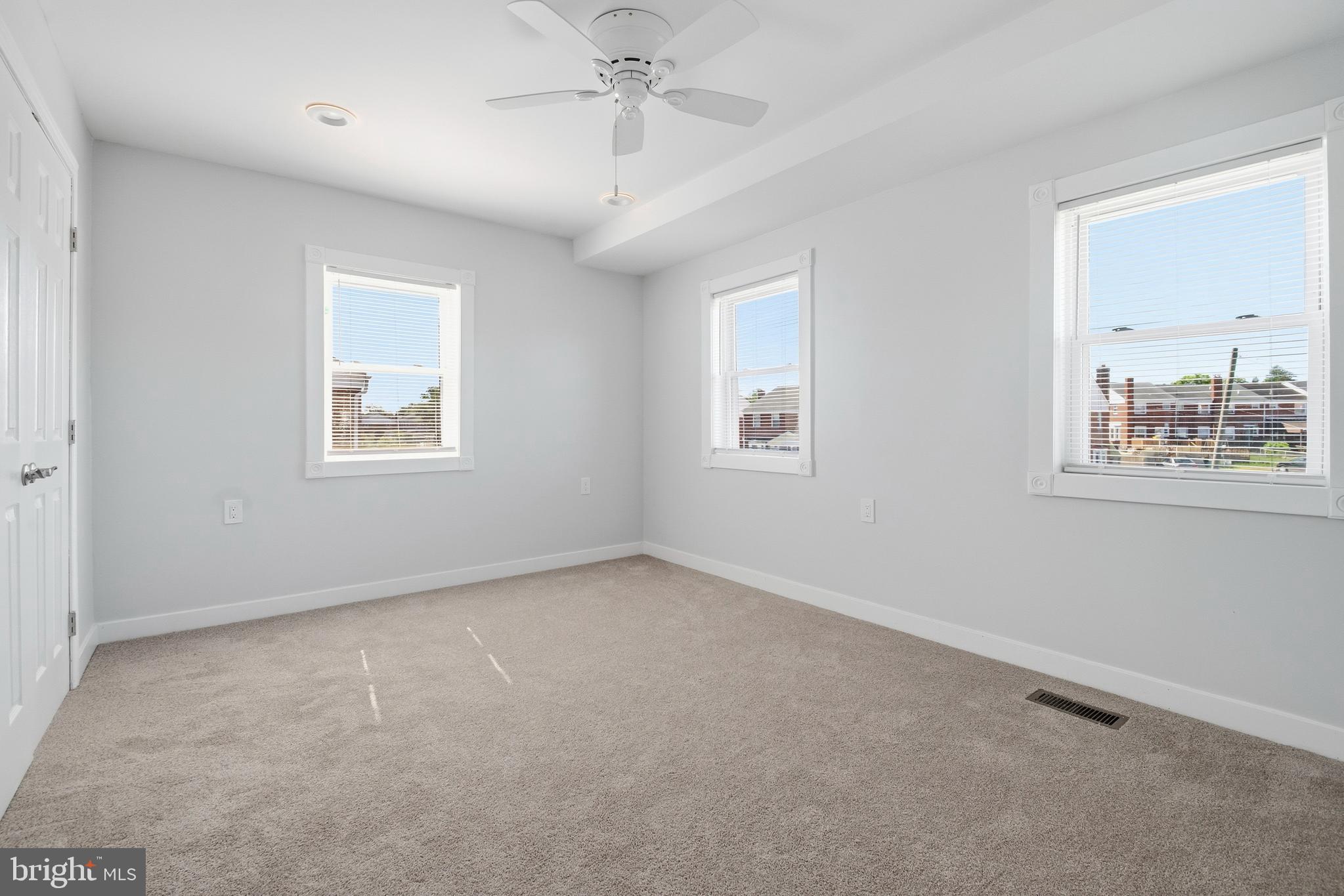ESSEX/MIDDLESEX - Residential