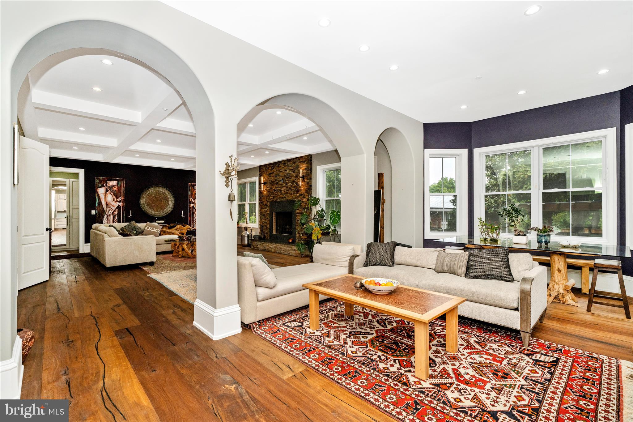 WILDWOOD MANOR - Residential