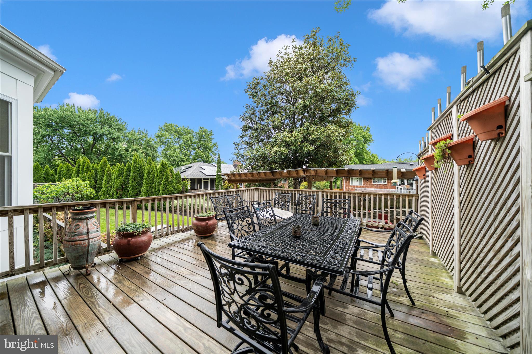 WILDWOOD MANOR - Residential