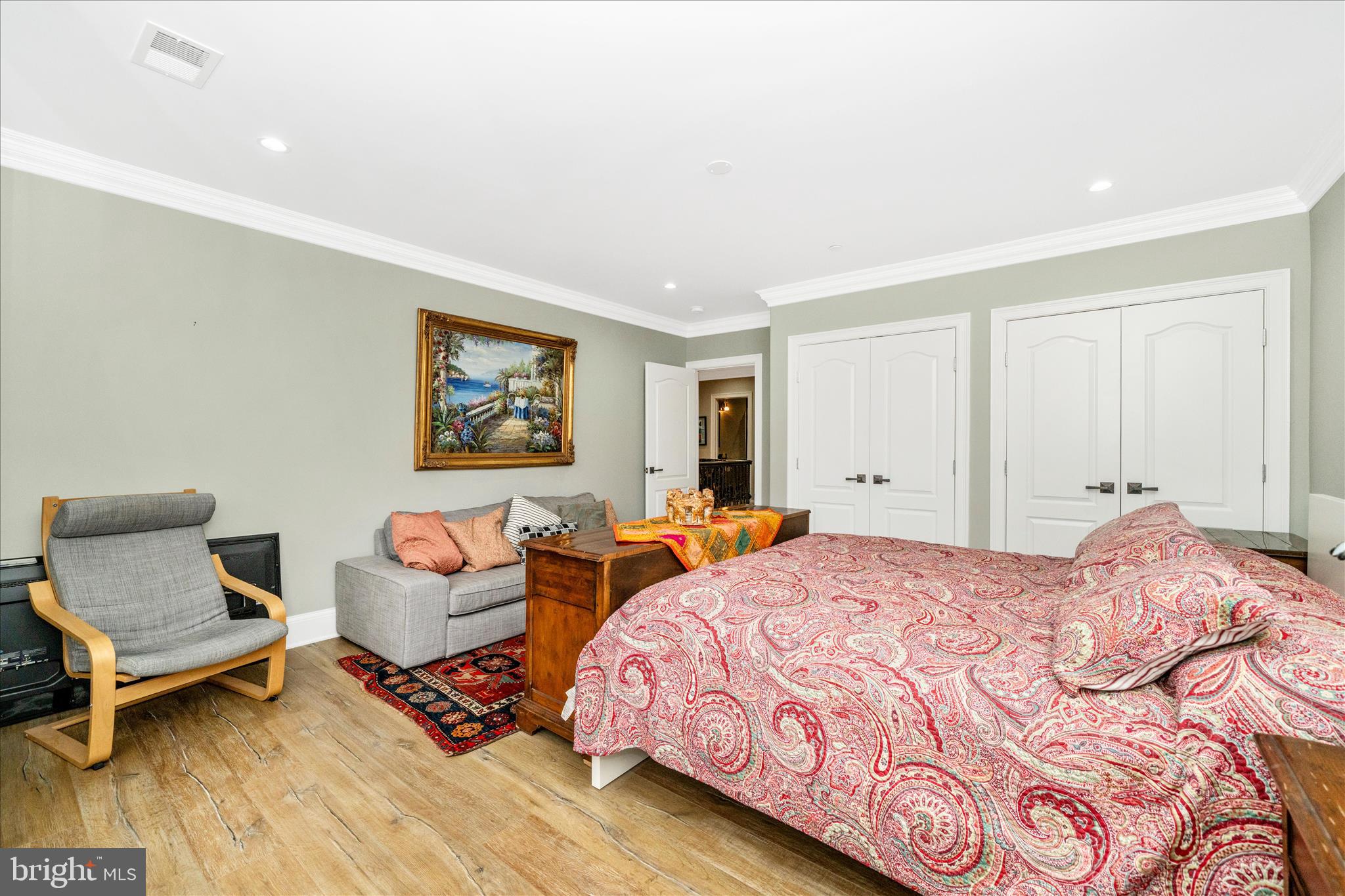 WILDWOOD MANOR - Residential