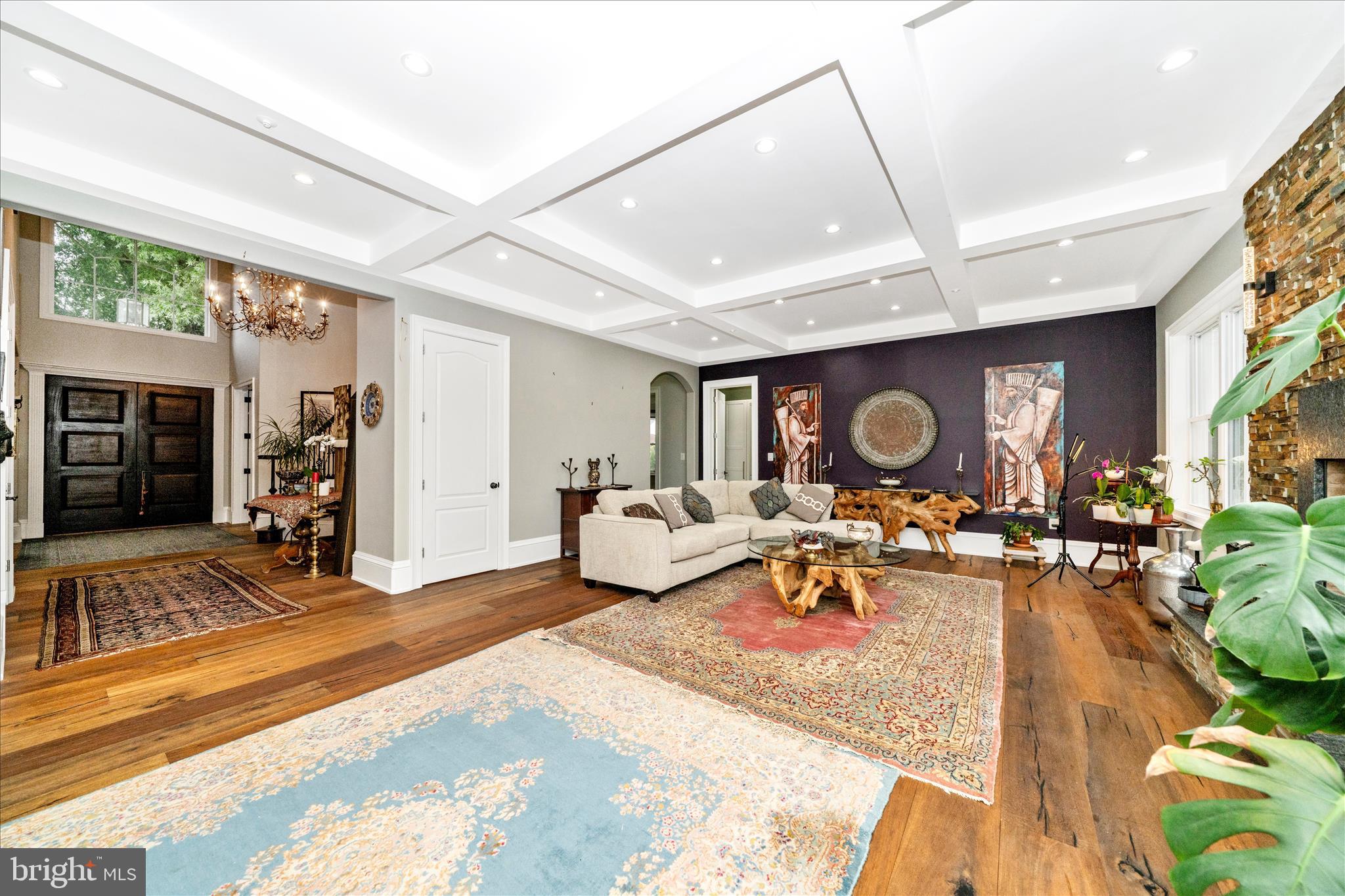 WILDWOOD MANOR - Residential