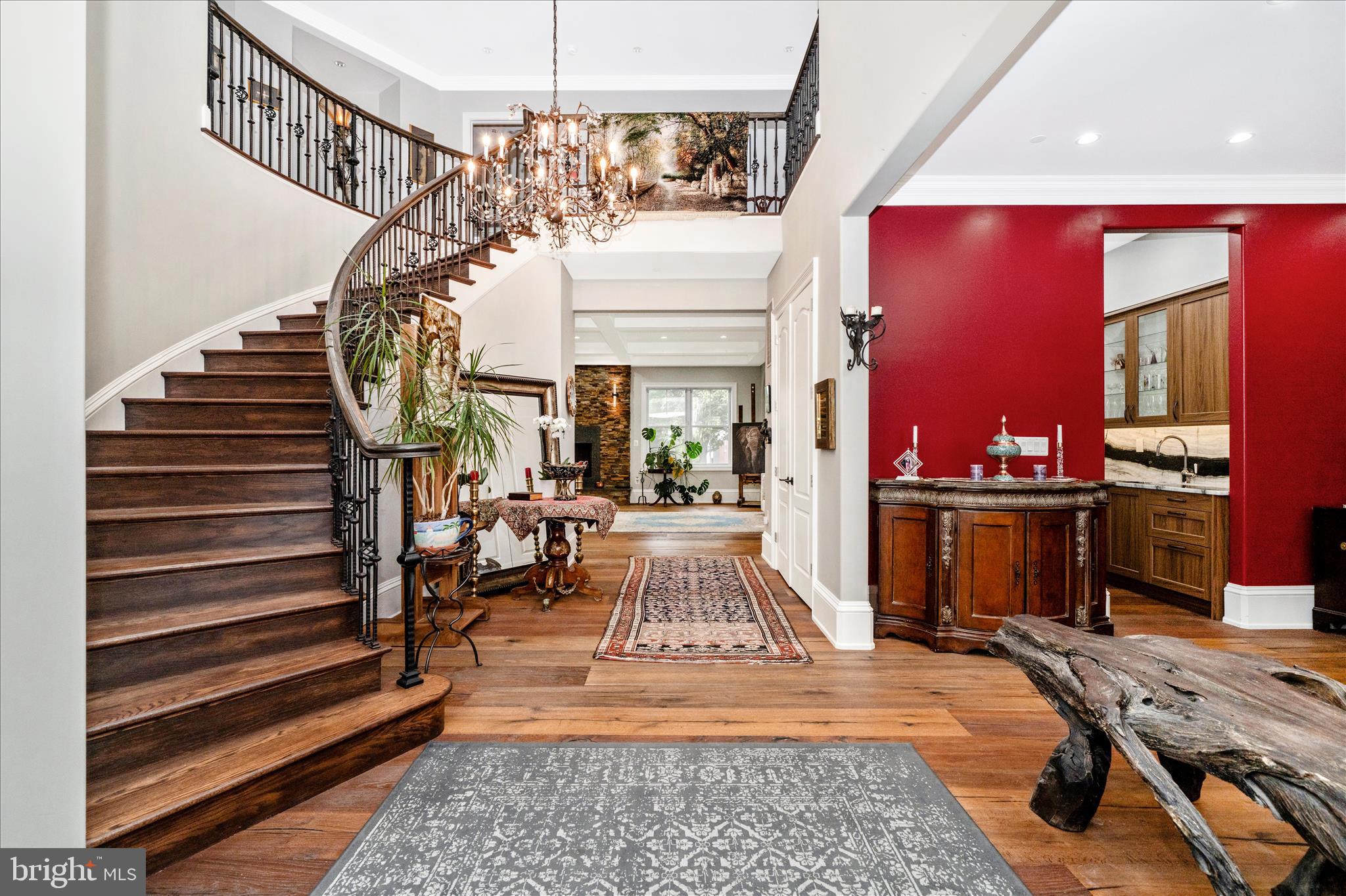 WILDWOOD MANOR - Residential