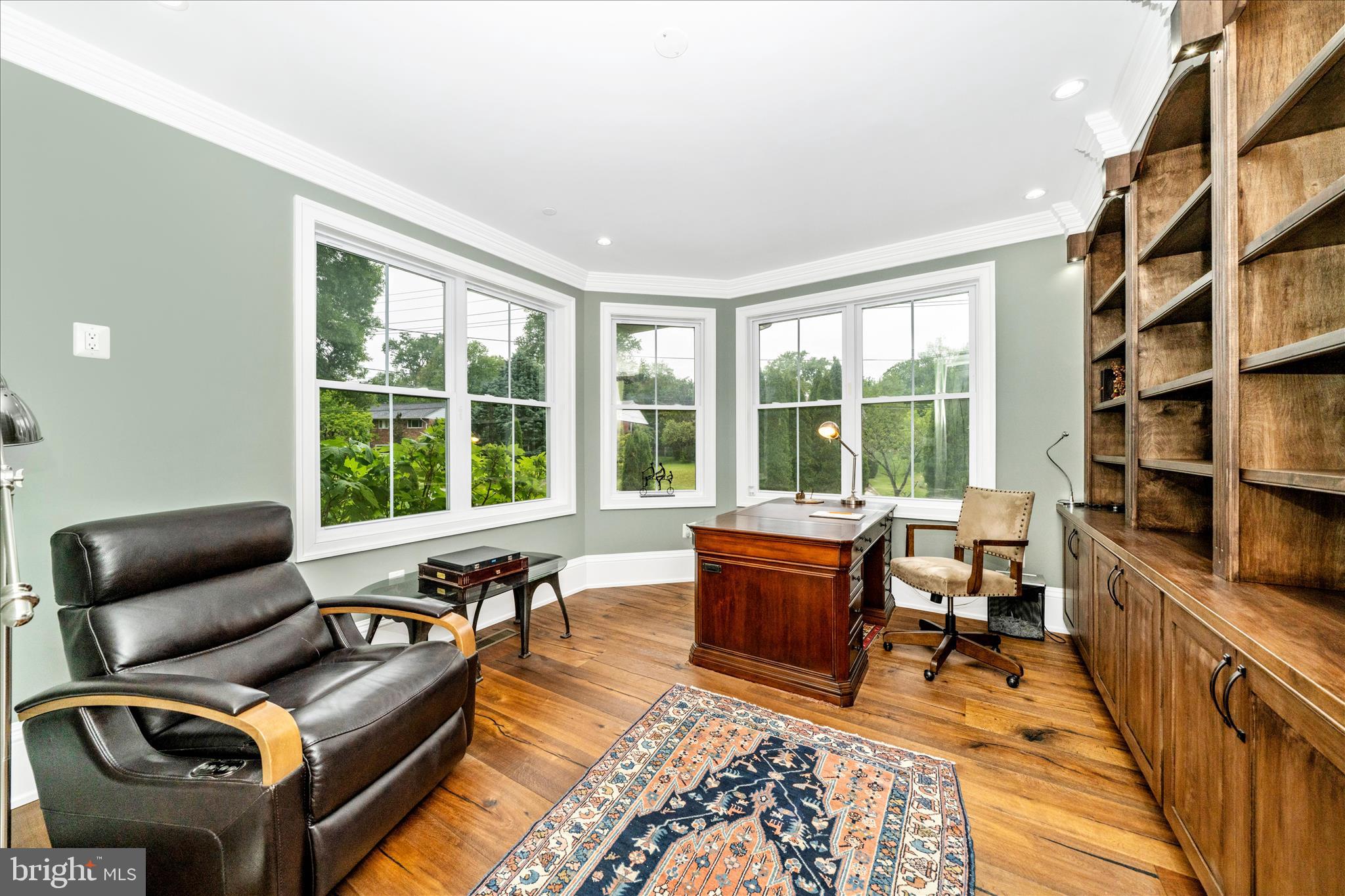 WILDWOOD MANOR - Residential