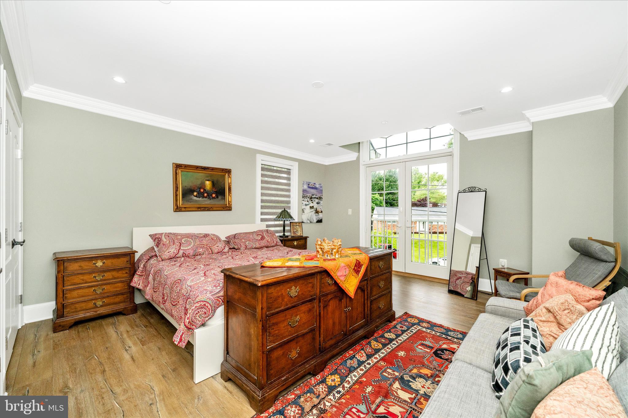 WILDWOOD MANOR - Residential
