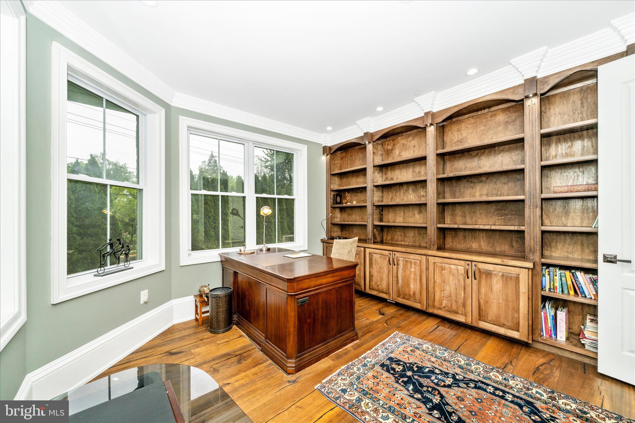 WILDWOOD MANOR - Residential