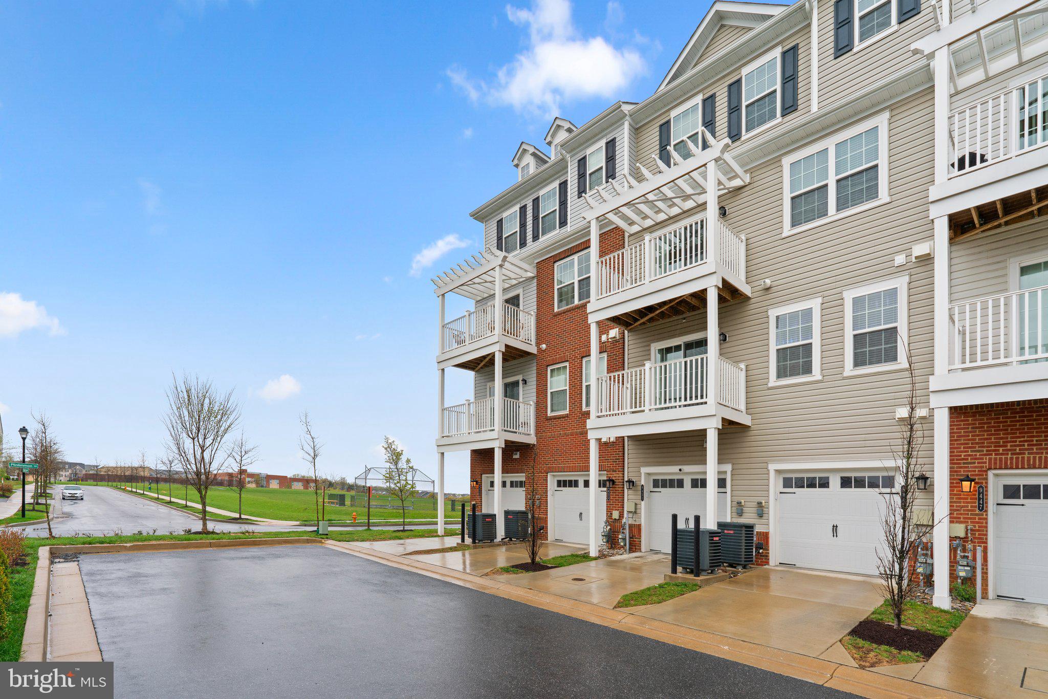 BALLARD GREEN - Residential