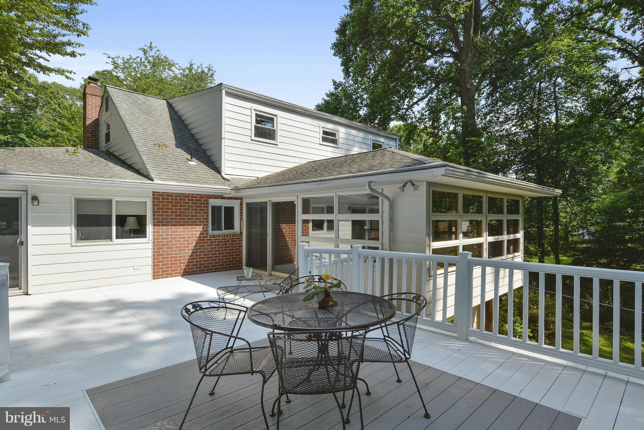 HAMMOND PARK - Residential