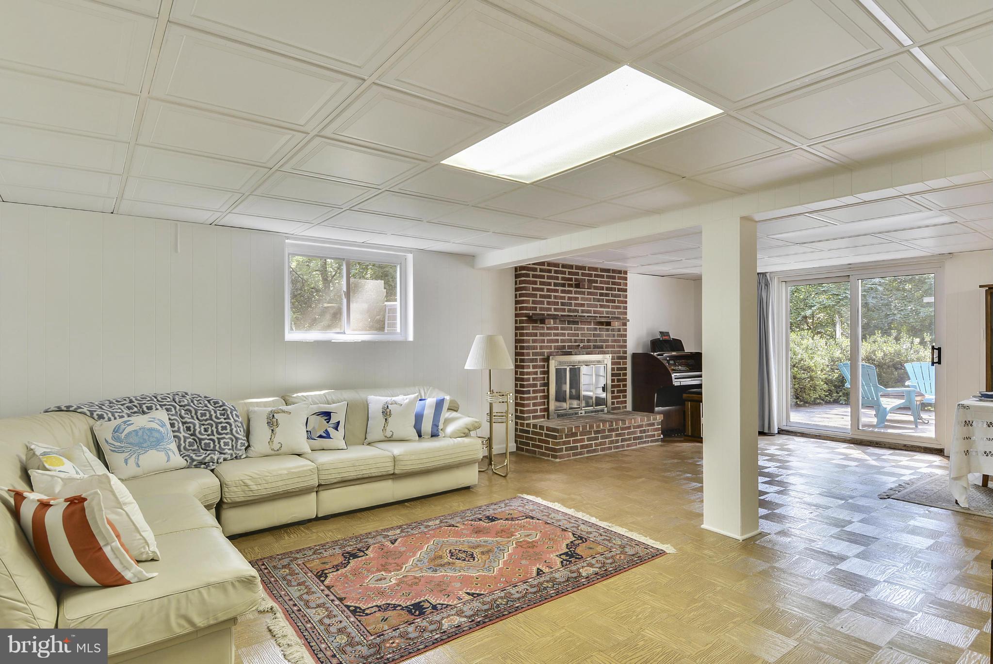 HAMMOND PARK - Residential