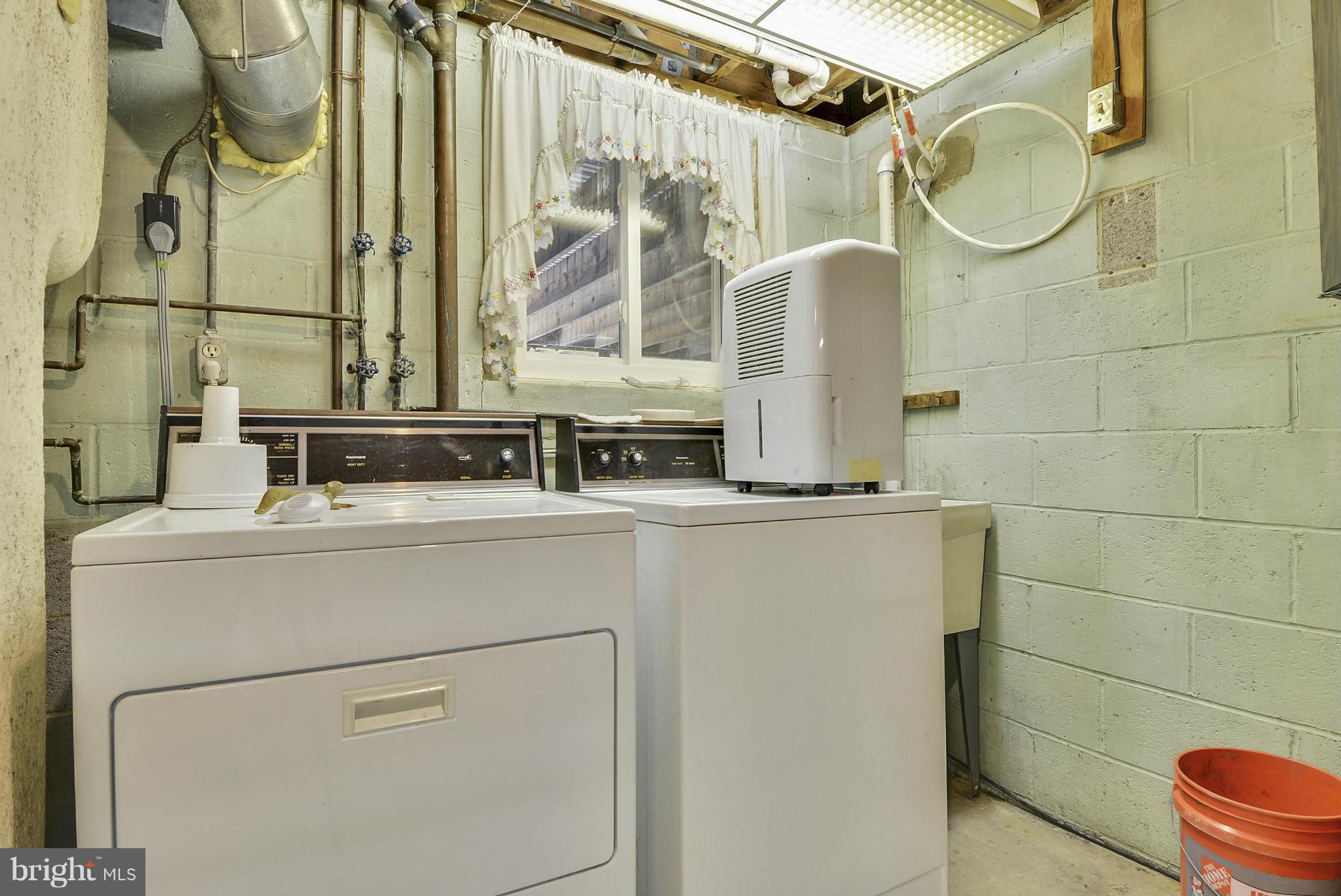 HAMMOND PARK - Residential