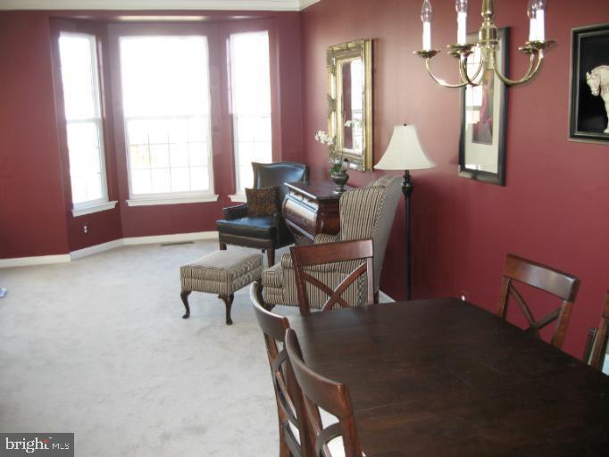 BELMONT LAND BAY - Residential Lease