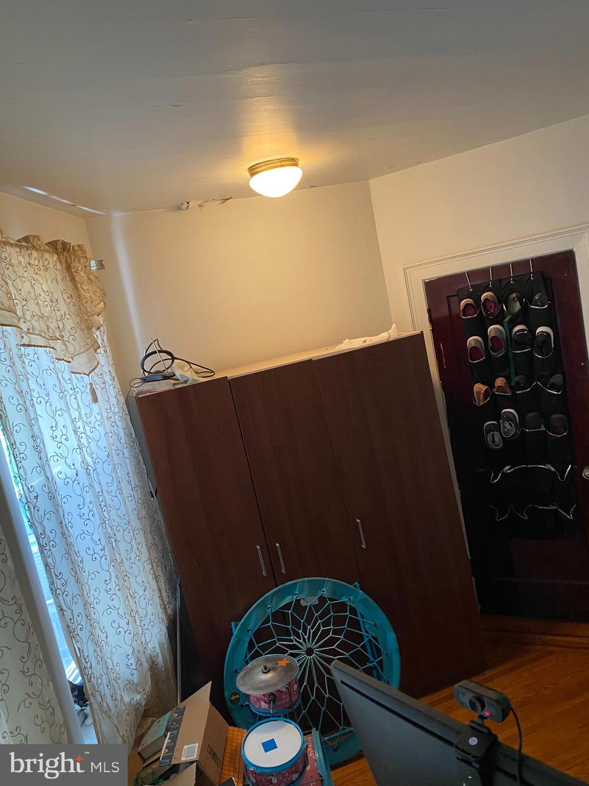 COBBS CREEK - Residential