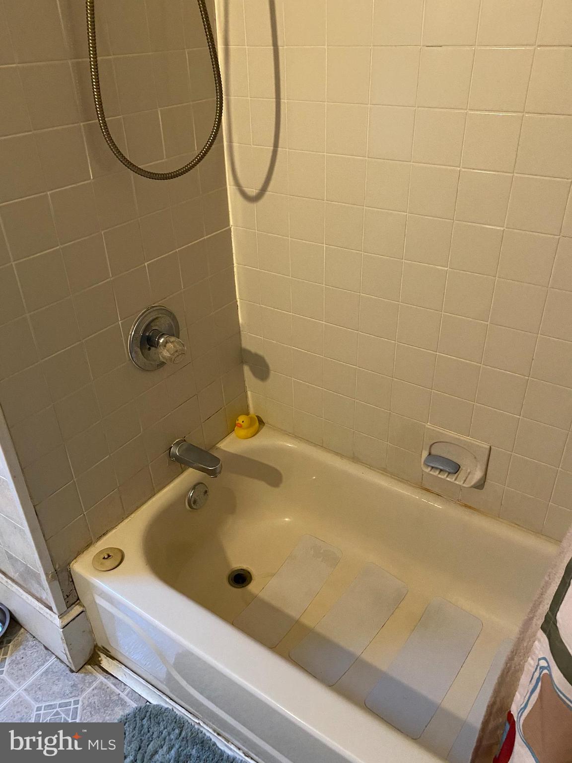 COBBS CREEK - Residential