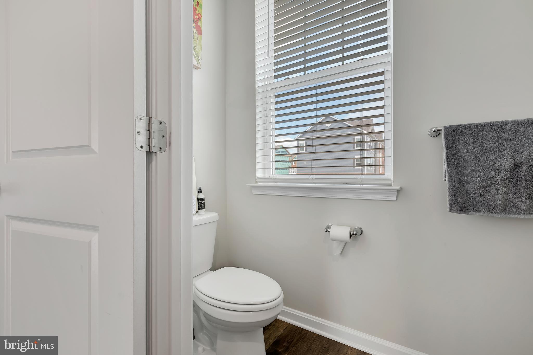 WOODMORE OVERLOOK - Residential