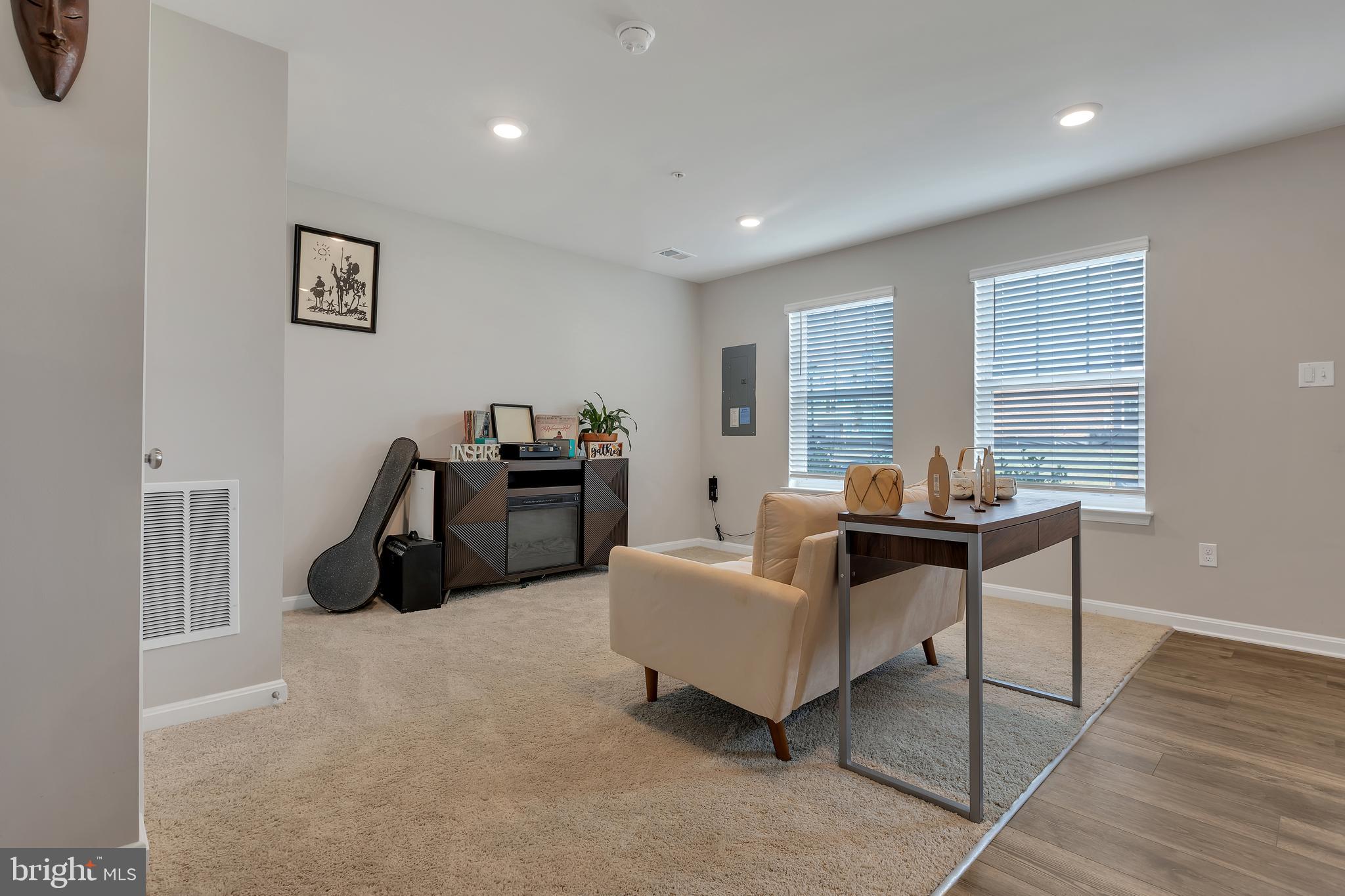 WOODMORE OVERLOOK - Residential