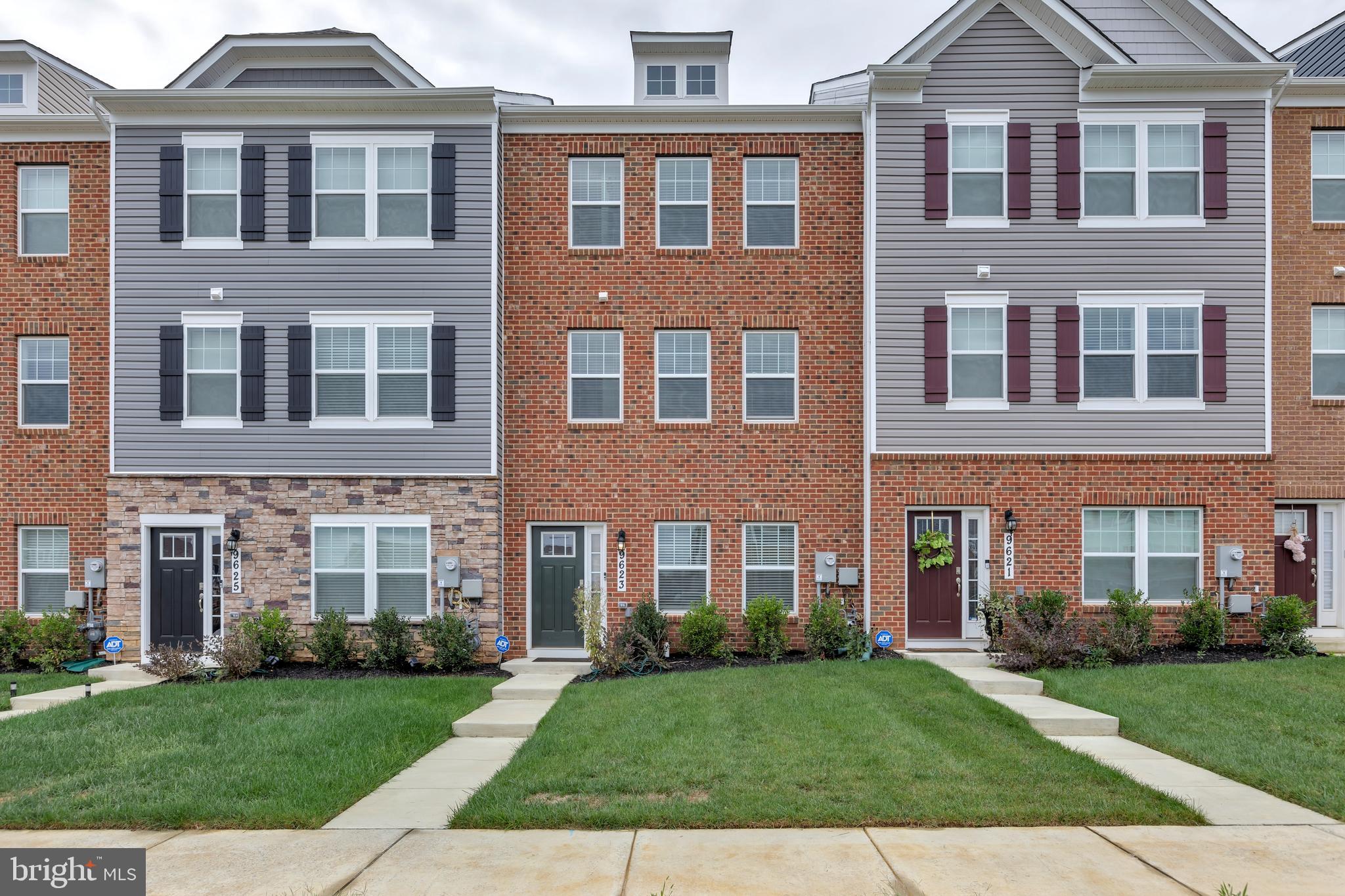 WOODMORE OVERLOOK - Residential