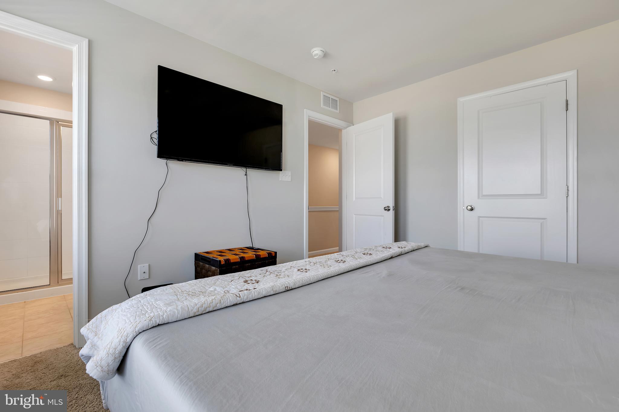 WOODMORE OVERLOOK - Residential