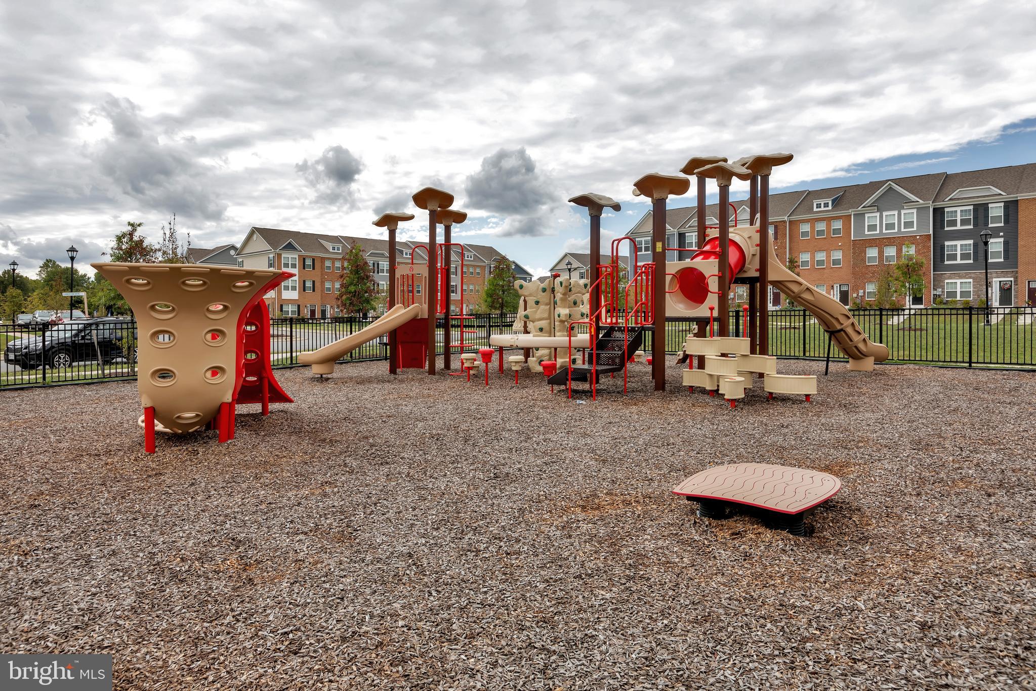 WOODMORE OVERLOOK - Residential