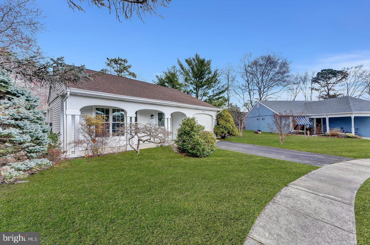 40 COTHERSTONE DRIVE