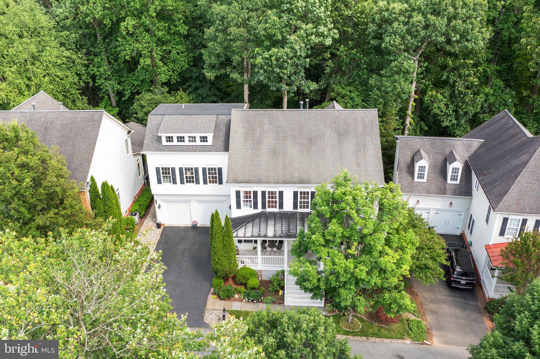 LAKELANDS - Residential