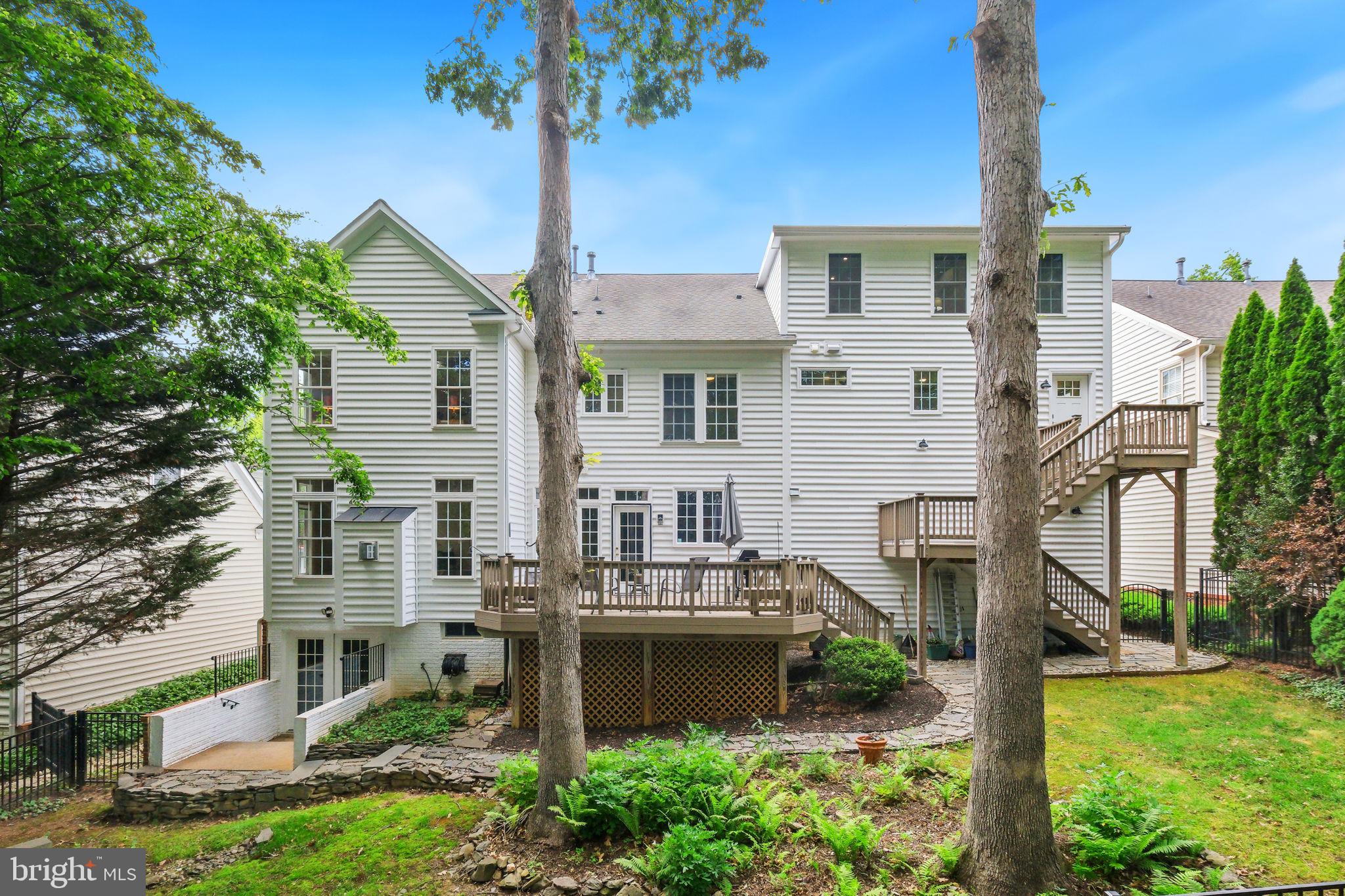 850 STILL CREEK LANE