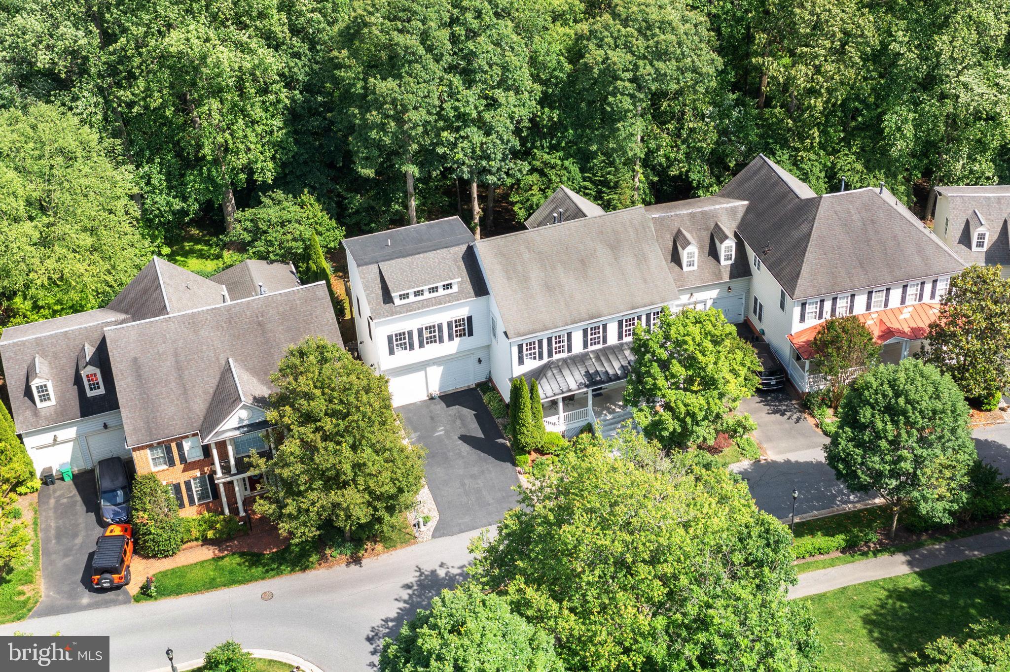 LAKELANDS - Residential