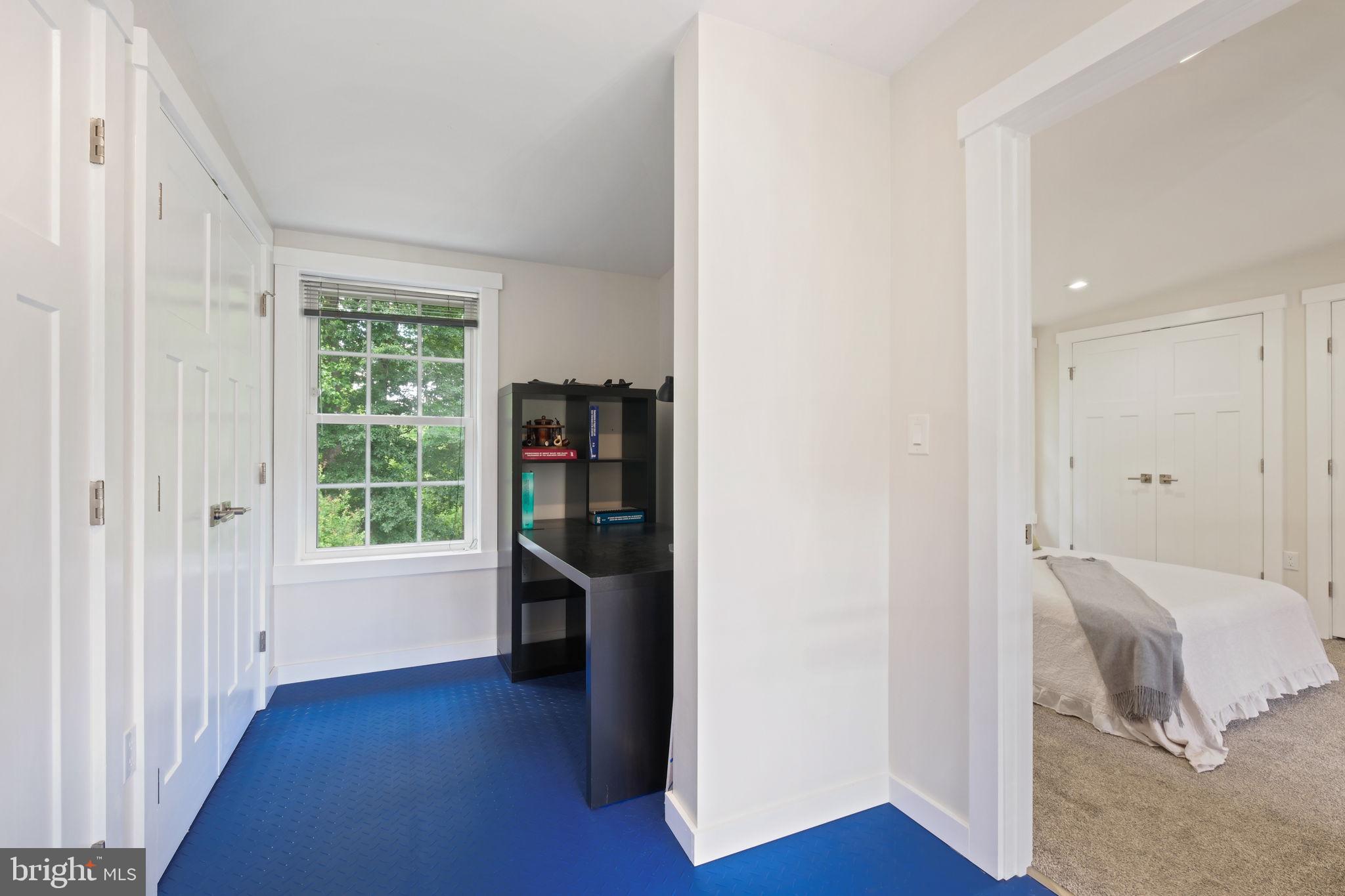 LAKELANDS - Residential