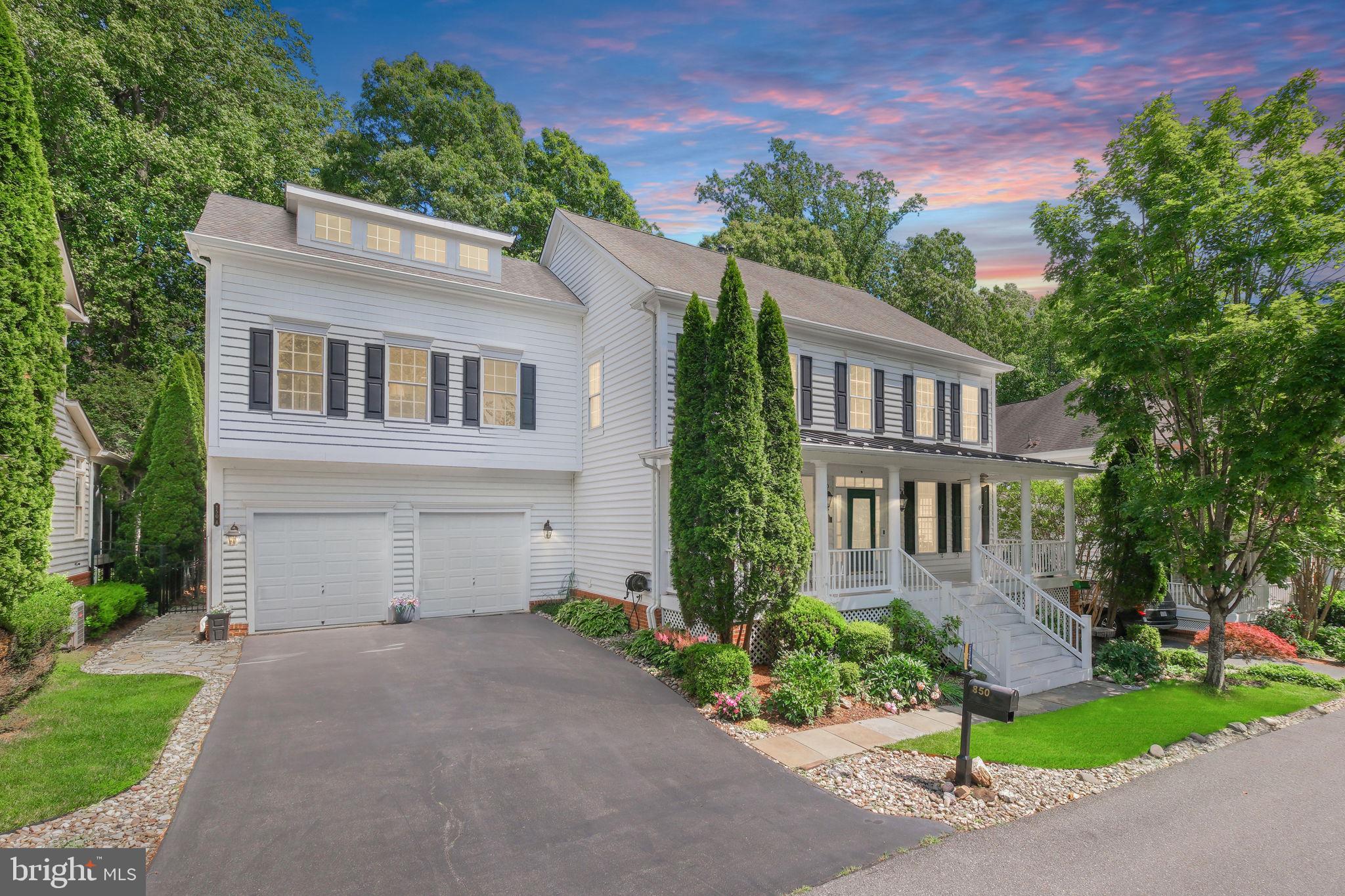 LAKELANDS - Residential