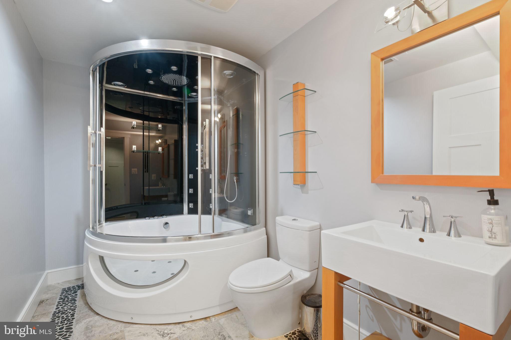 LAKELANDS - Residential