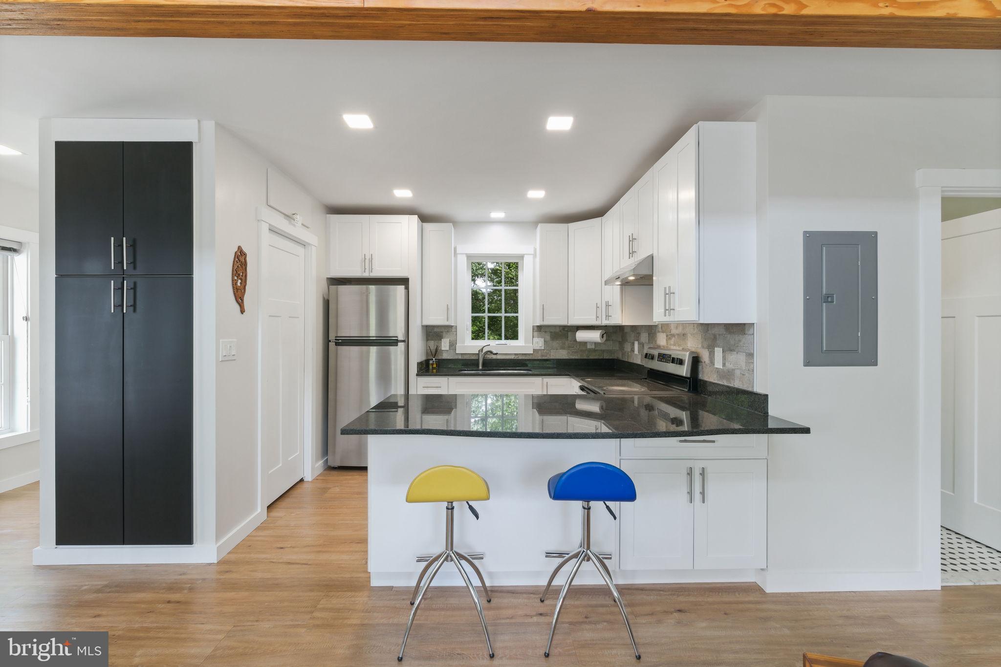 LAKELANDS - Residential