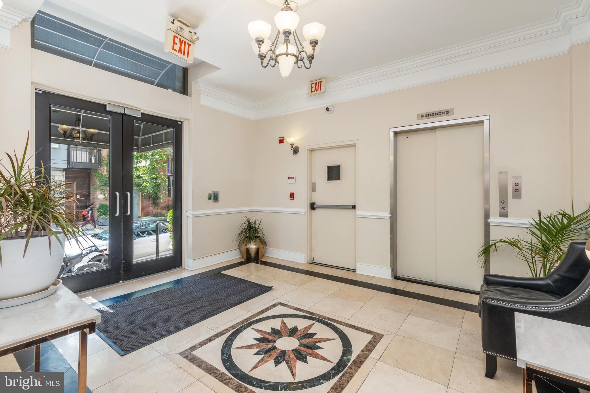 RITTENHOUSE SQUARE - Residential