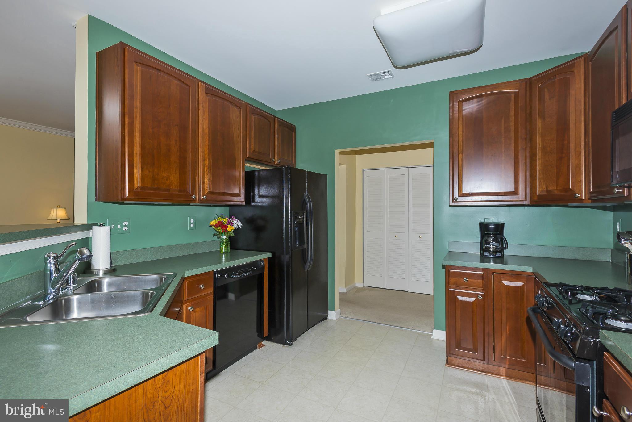 EDEN BROOK - Residential