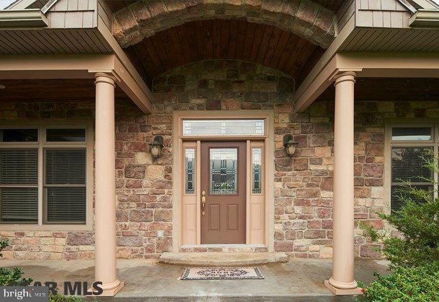 OPEQUON HILL - Residential