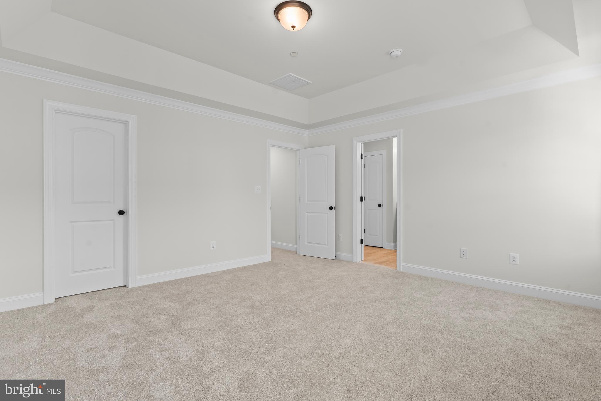 MEADOWS AT TOWN RUN II - Residential