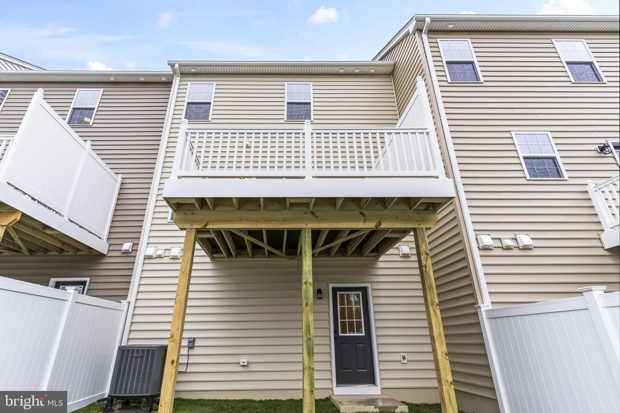MEADOWS AT TOWN RUN II - Residential