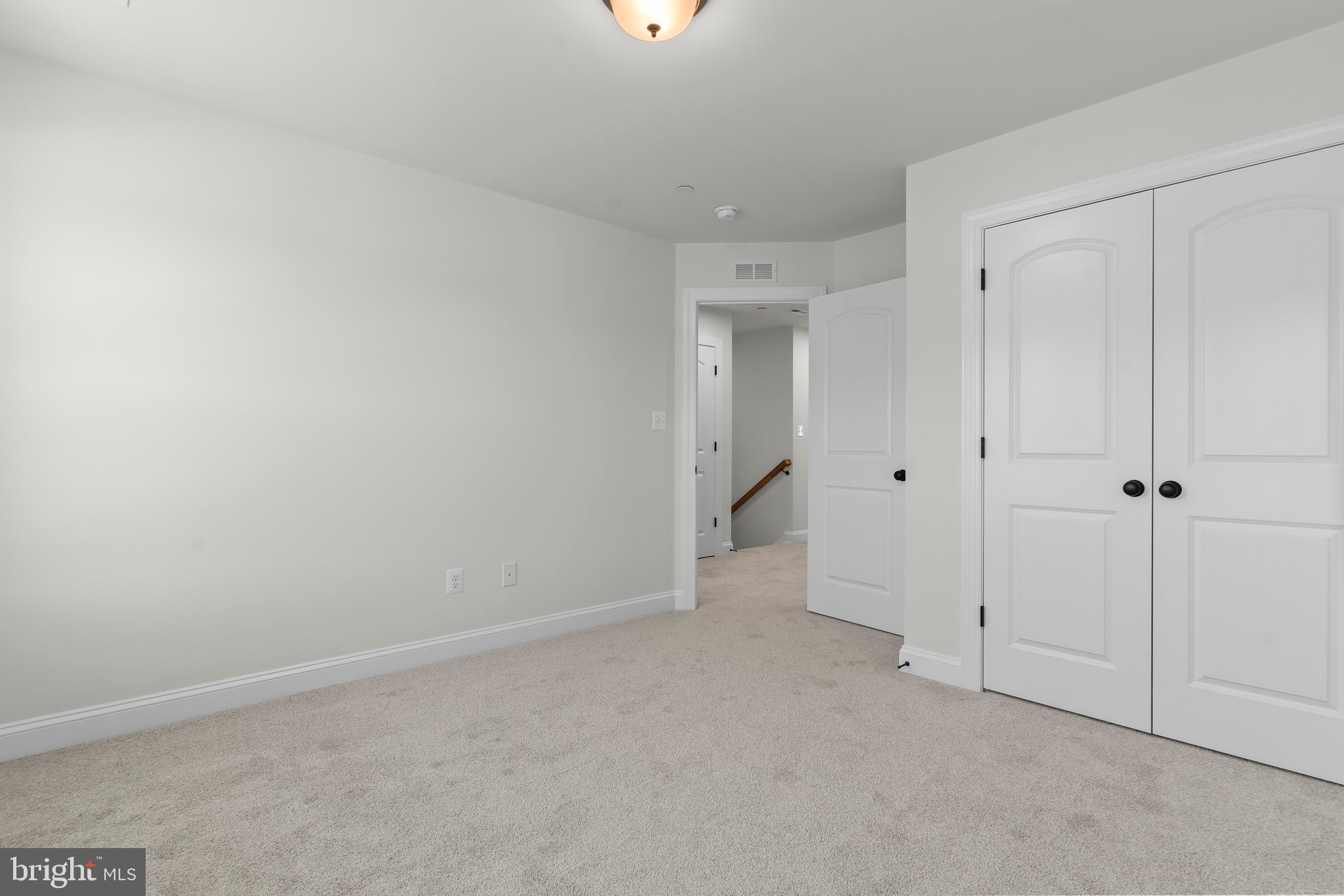 MEADOWS AT TOWN RUN II - Residential