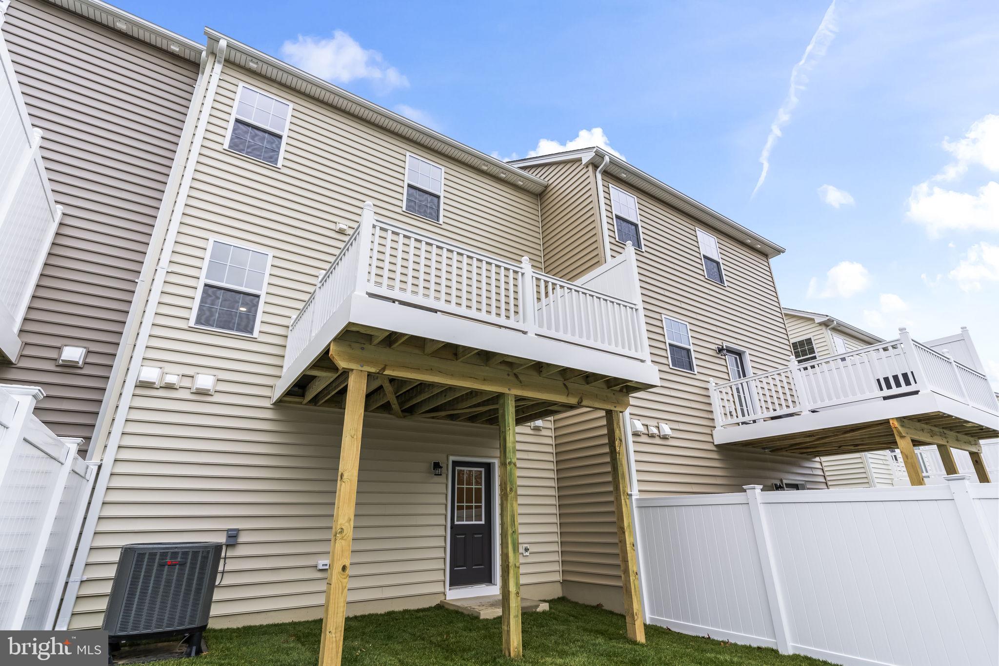 MEADOWS AT TOWN RUN II - Residential